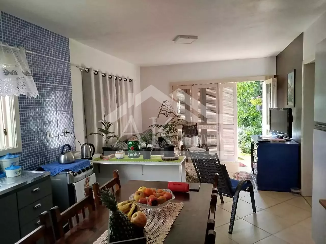 Casa com amplo terreno à venda no bairro Pinhal Alto em Nova Petrópolis