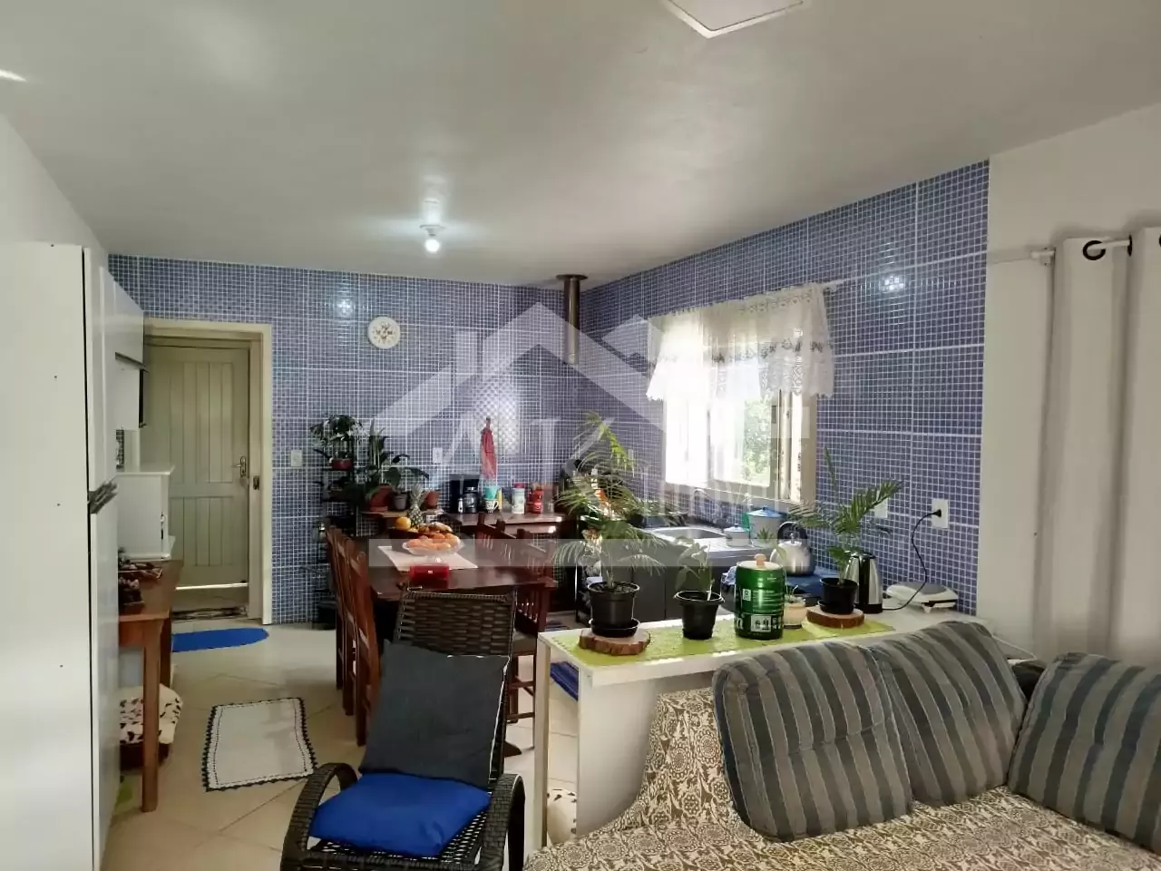 Casa com amplo terreno à venda no bairro Pinhal Alto em Nova Petrópolis