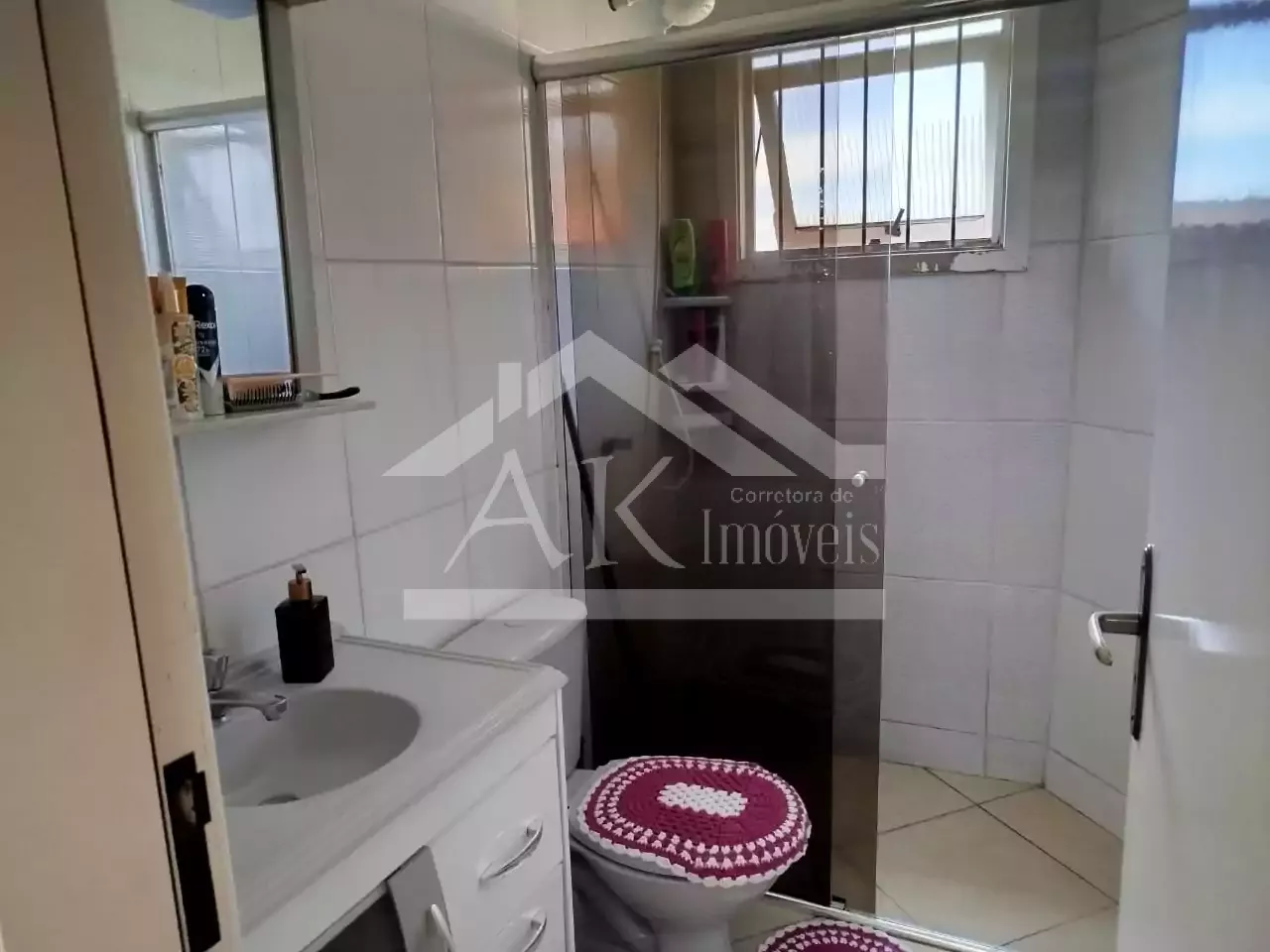 Casa com amplo terreno à venda no bairro Pinhal Alto em Nova Petrópolis