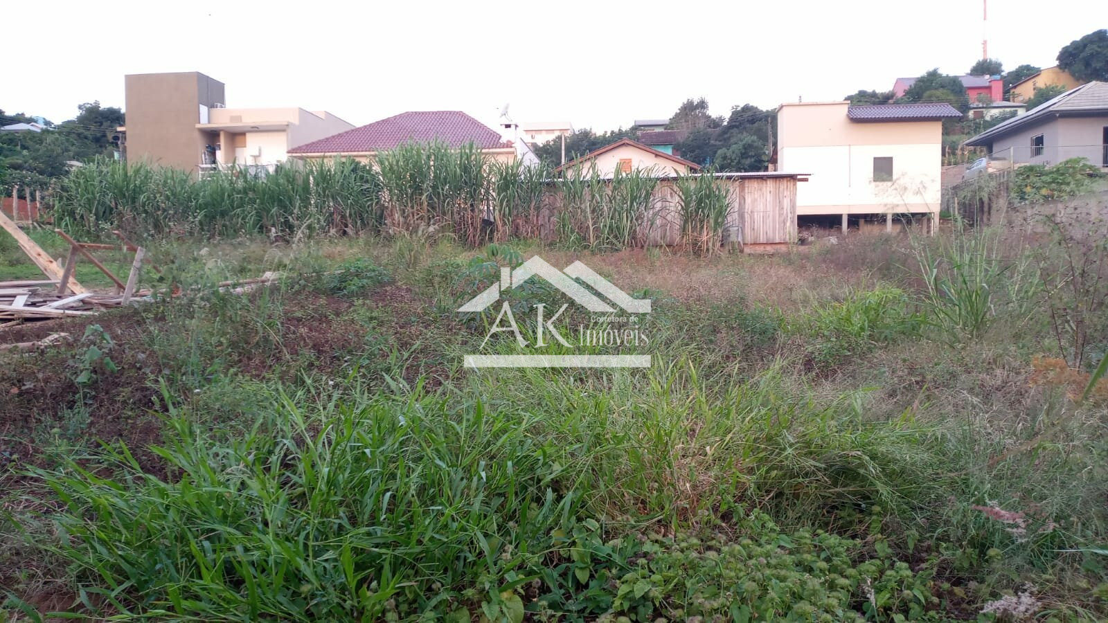 Terreno  á venda  no centro de  São José do Hortêncio