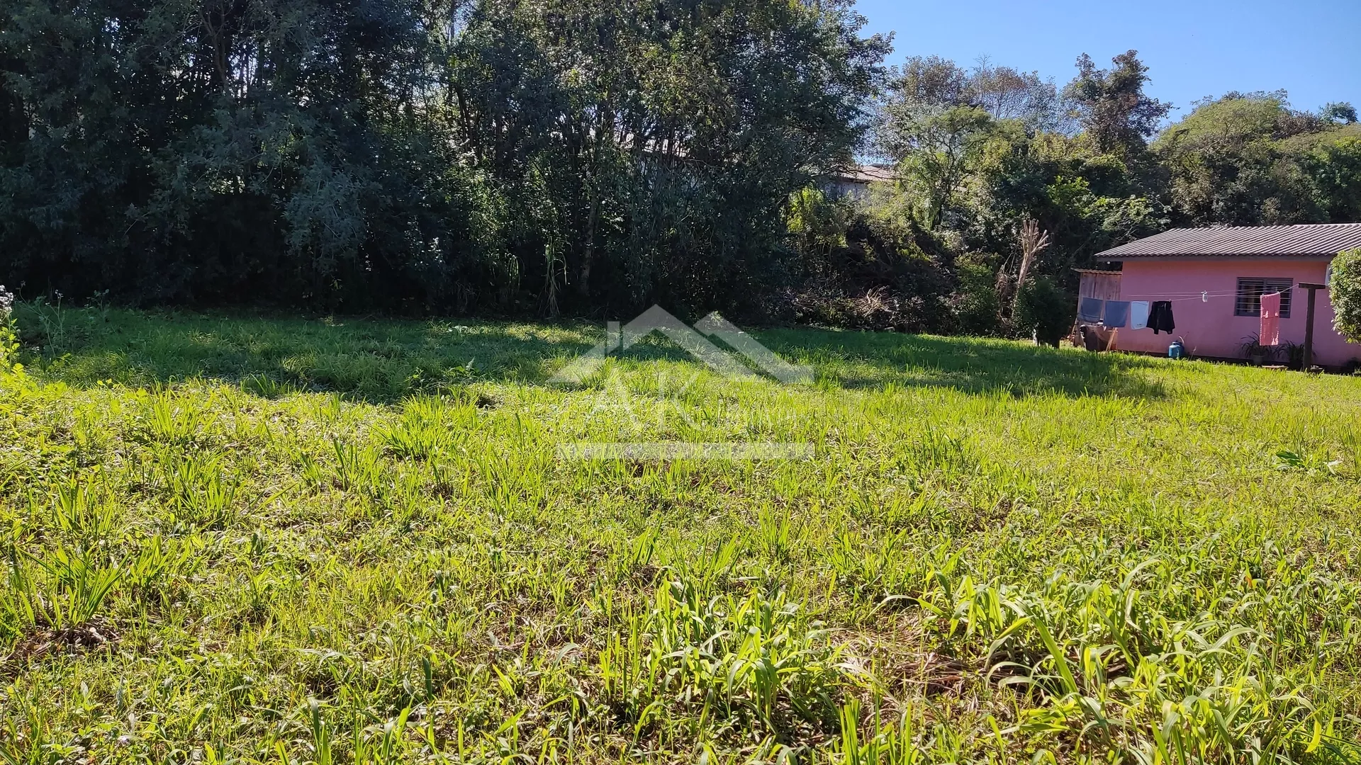 Terreno plano à venda, próximo a BR-116, em Picada café na Serra Gaúcha