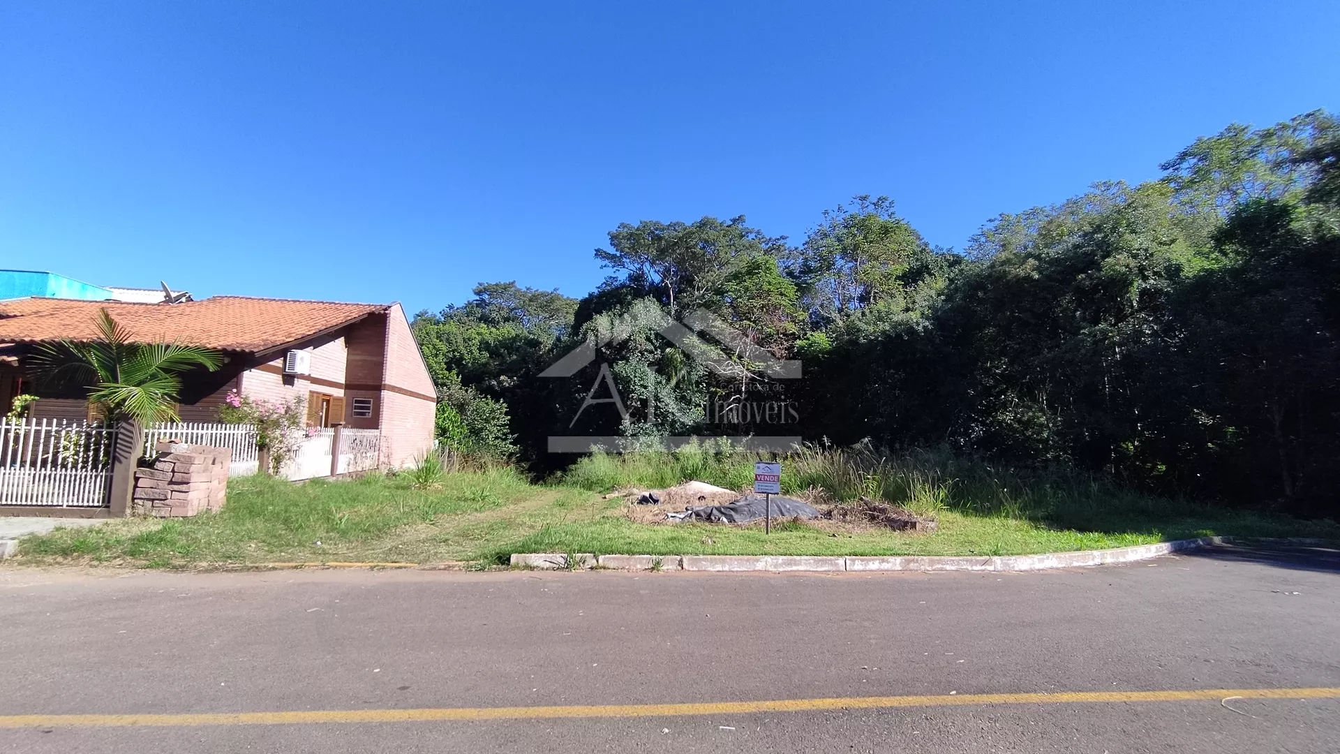 Amplo terreno à venda na cidade de Picada Café na Serra Gaúcha