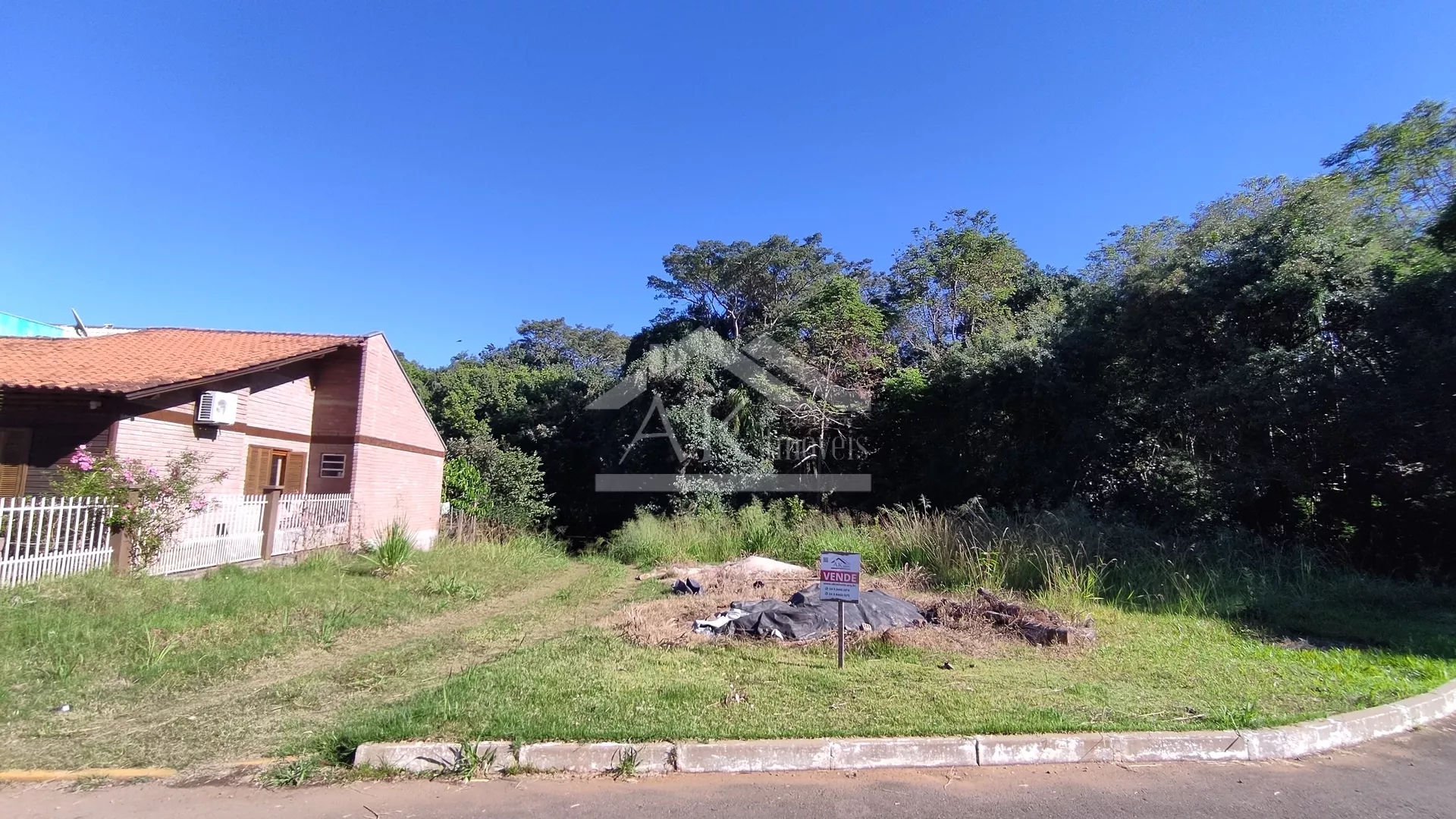 Amplo terreno à venda na cidade de Picada Café na Serra Gaúcha