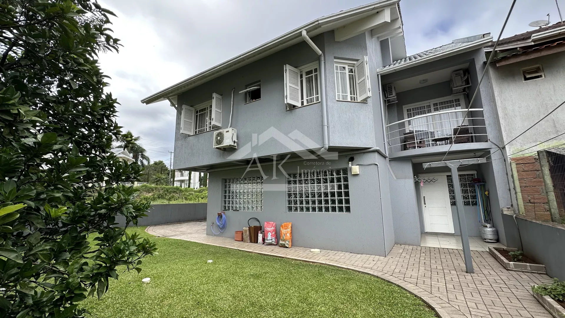 Aconchegante casa com 3 dormitórios, à venda em Nova Petrópolis na Serra Gaúcha