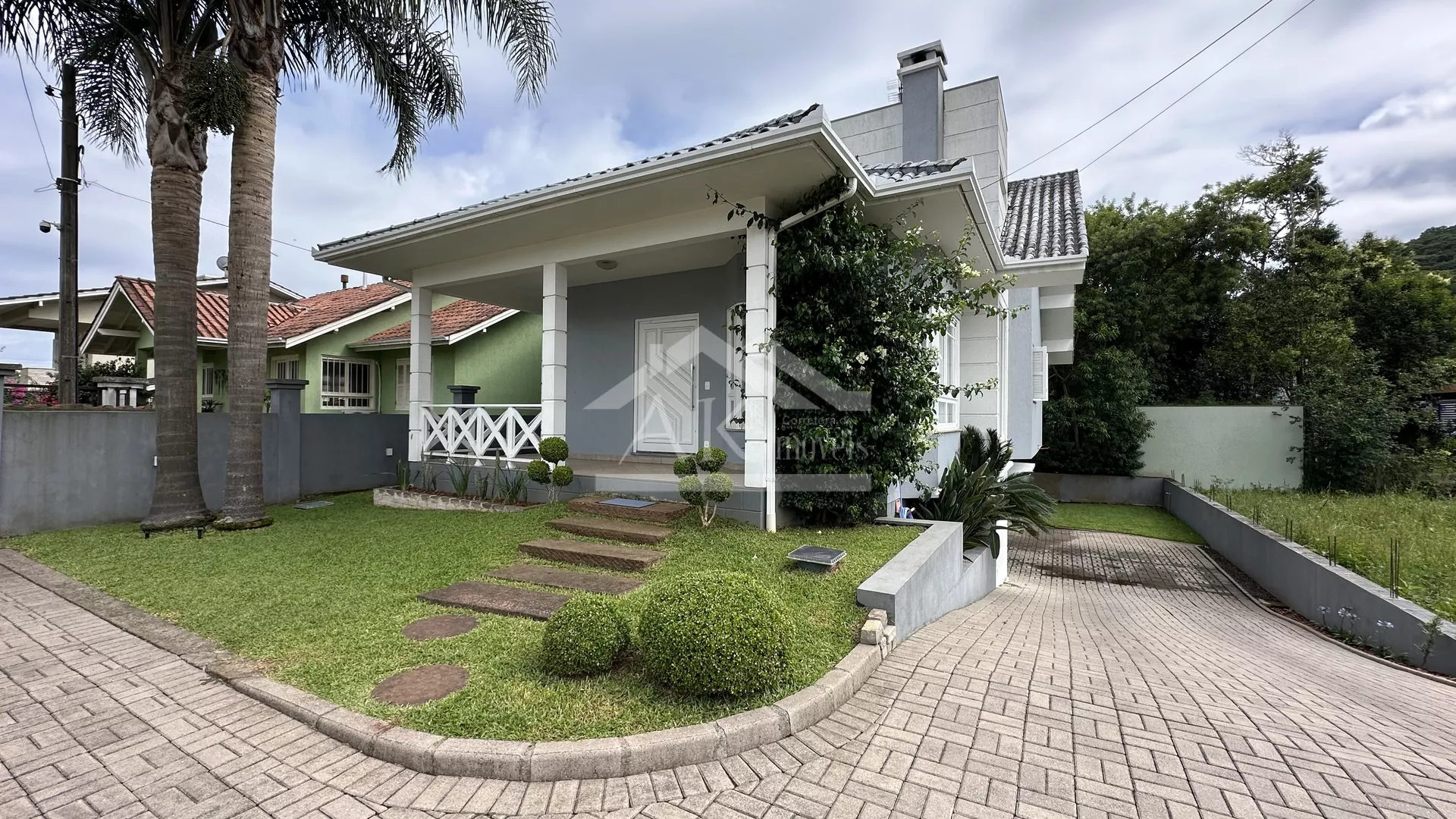 Aconchegante casa com 3 dormitórios, à venda em Nova Petrópolis na Serra Gaúcha