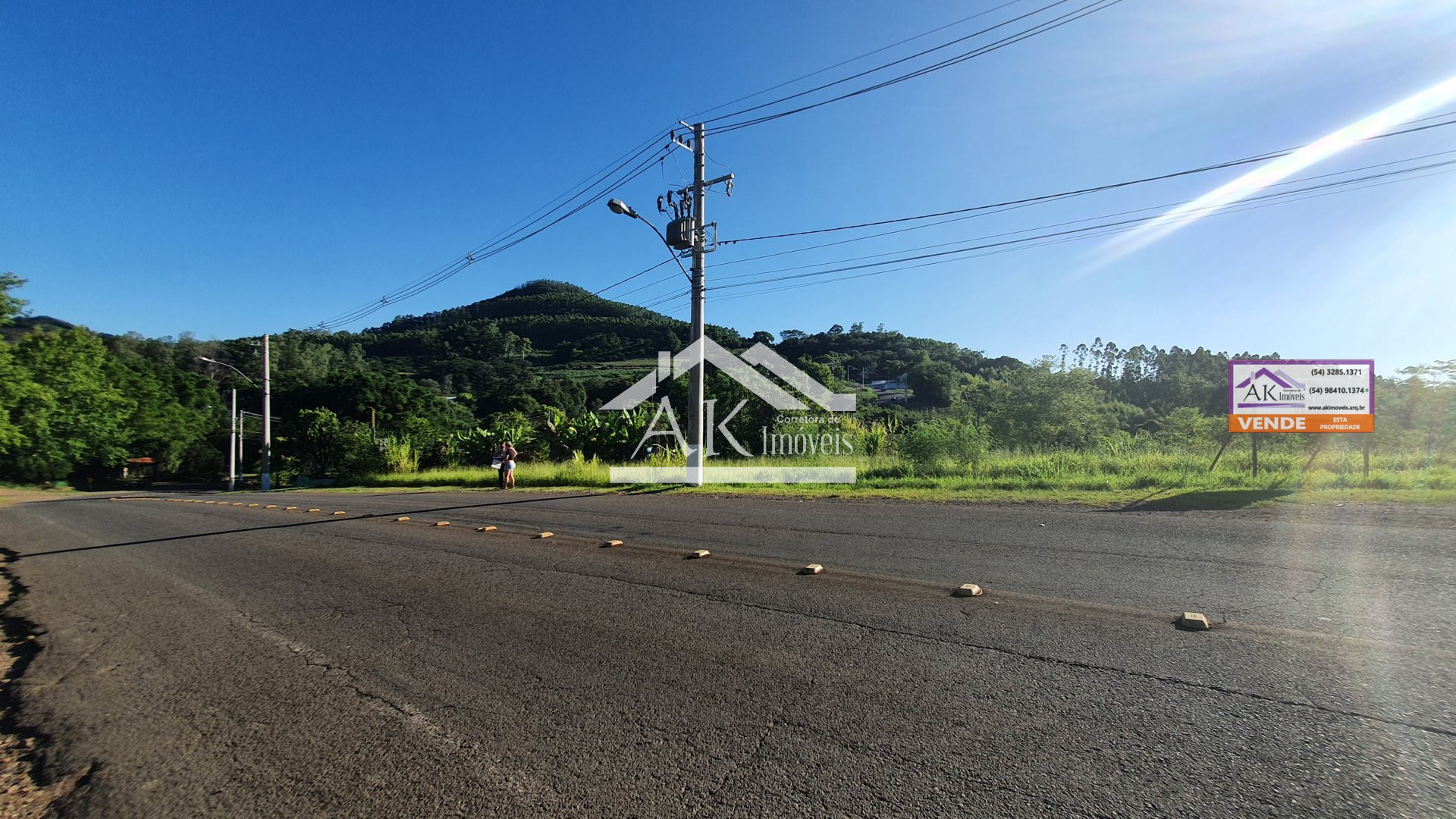 Terreno de esquina a venda na cidade de Picada Café na Serra Gaúcha