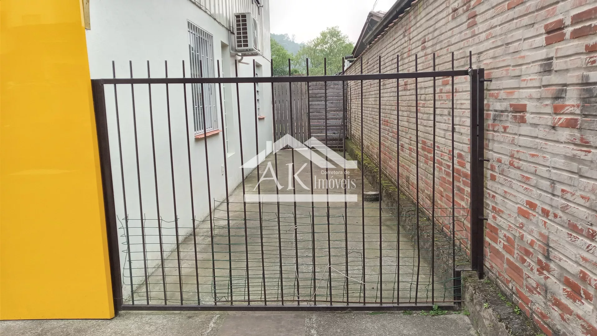 Imóvel comercial/residencial à venda no centro de Picada Café na Serra Gaúcha