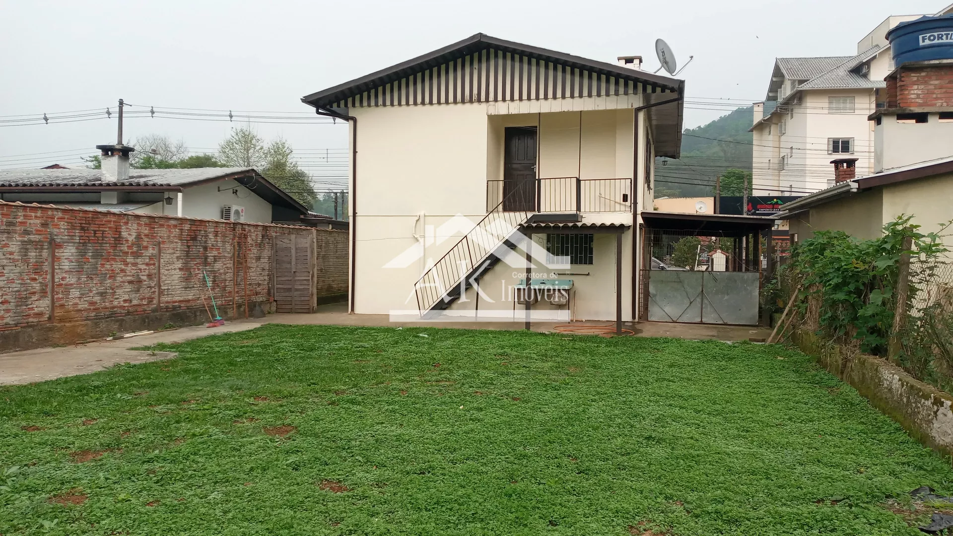 Imóvel comercial/residencial à venda no centro de Picada Café na Serra Gaúcha
