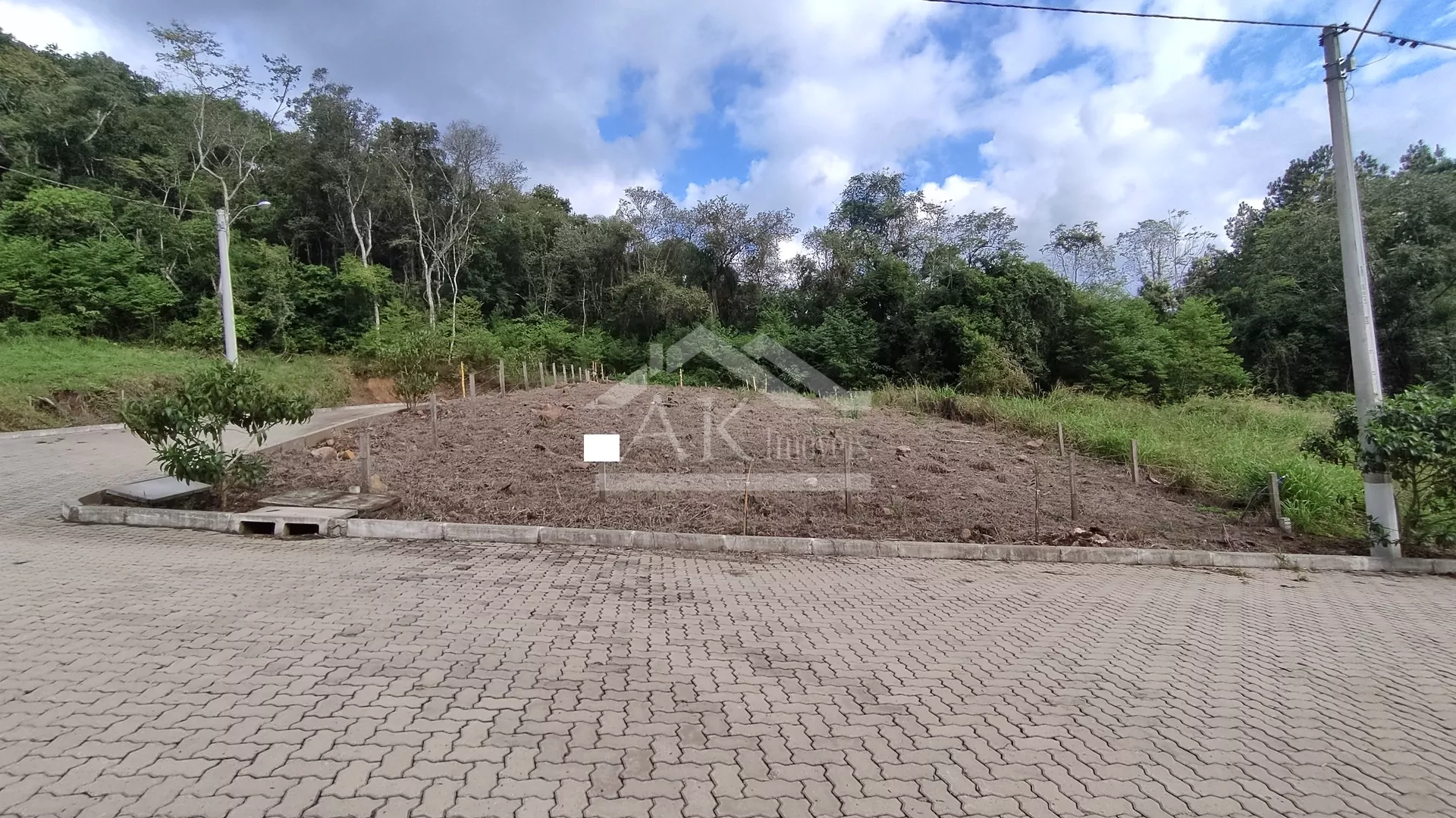 Imagens do imóveis Terreno de esquina à venda em Picada Café na Serra Gaúcha