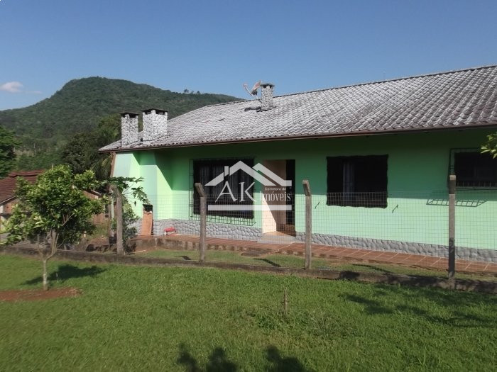 Casa com 3 quartos a venda em Picada Café na Serra Gaúcha