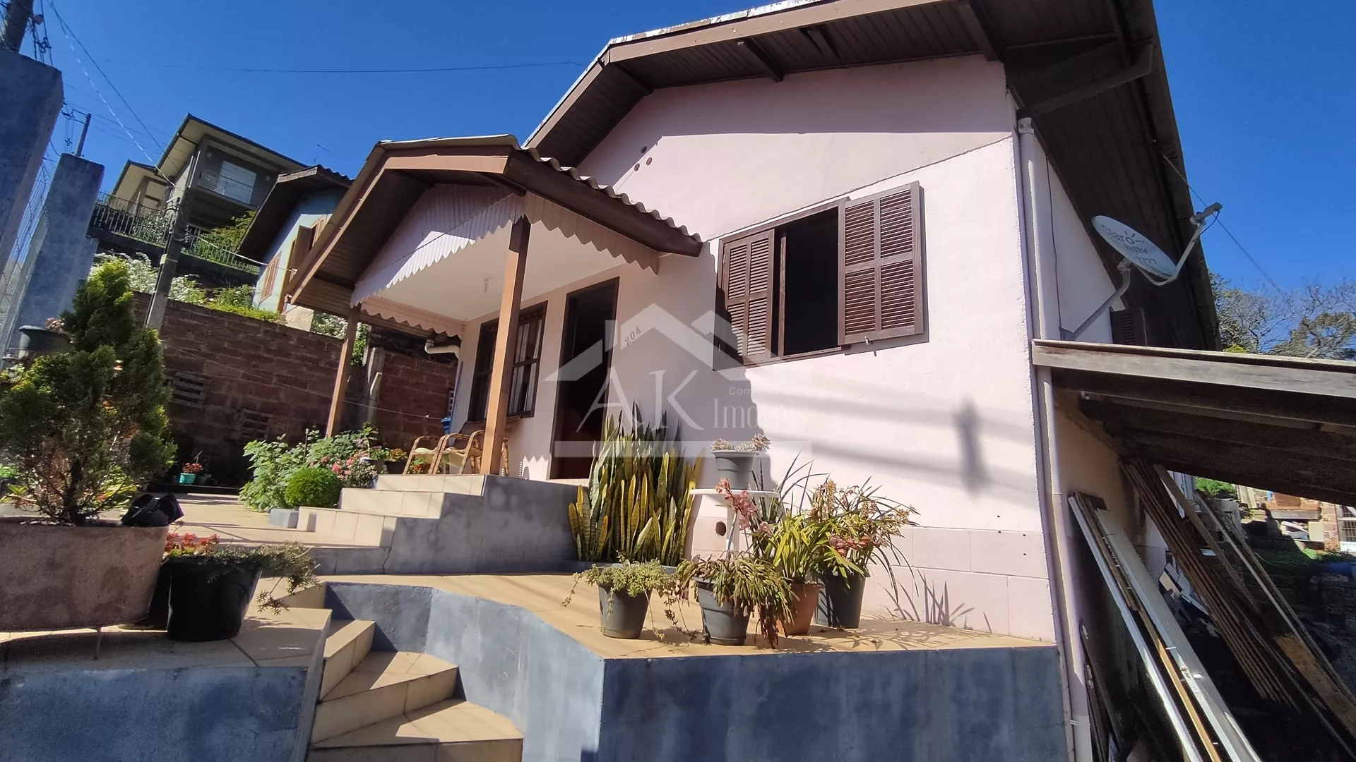 Casa com dois quartos à venda, em Nova Petrópolis, na Serra Gaúcha