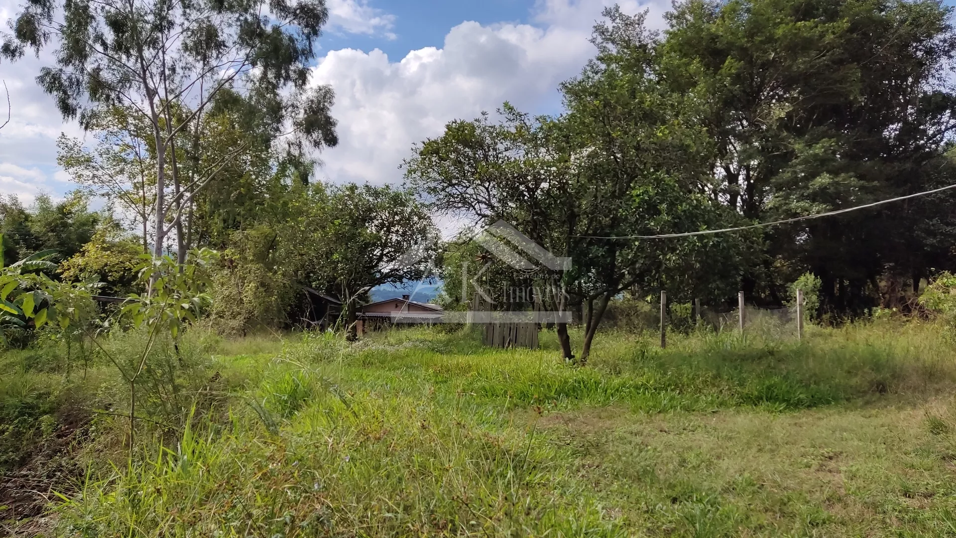 Sítio com açude à venda em Picada Café na Serra Gaúcha