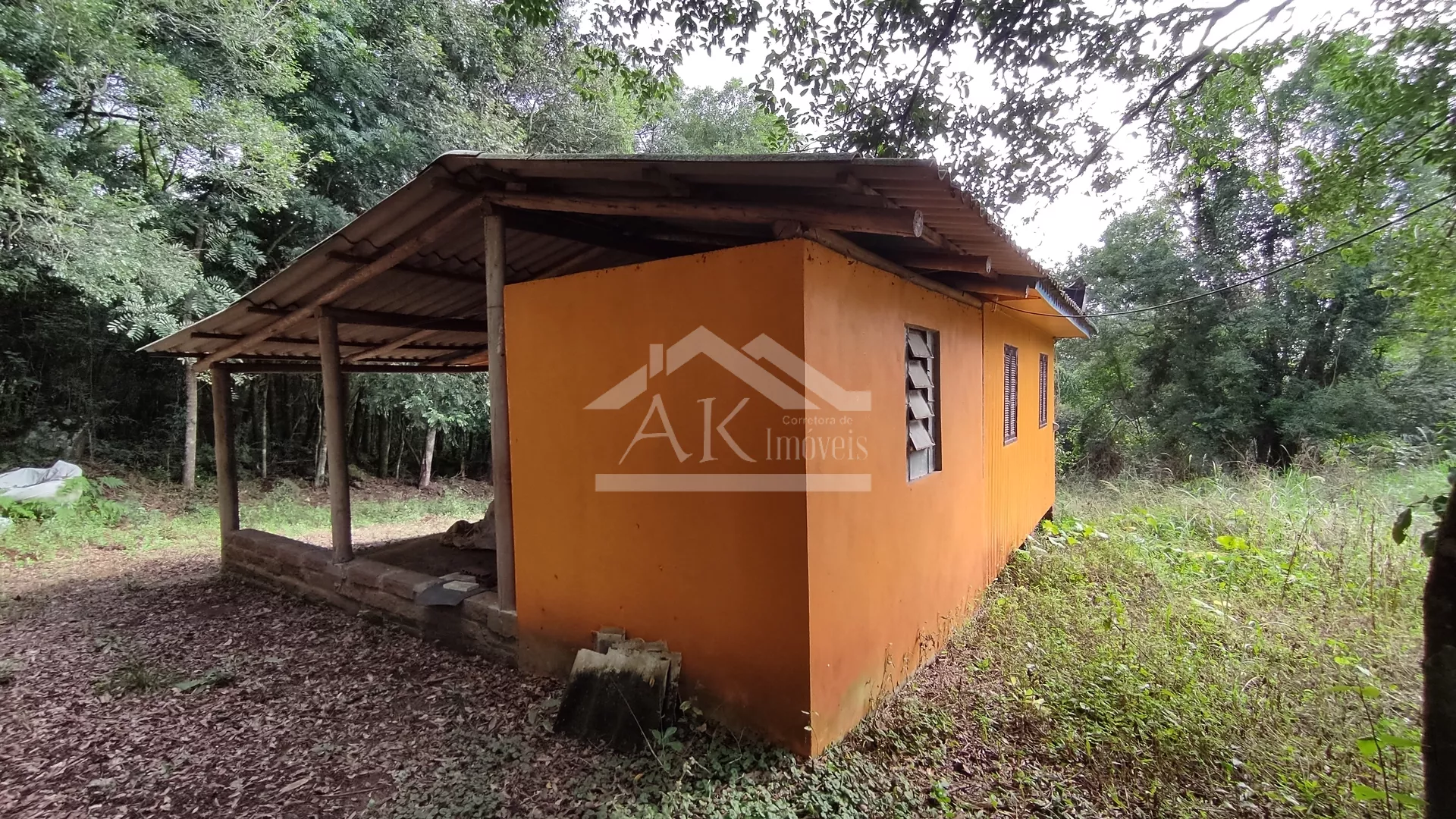 Sítio com açude à venda em Picada Café na Serra Gaúcha