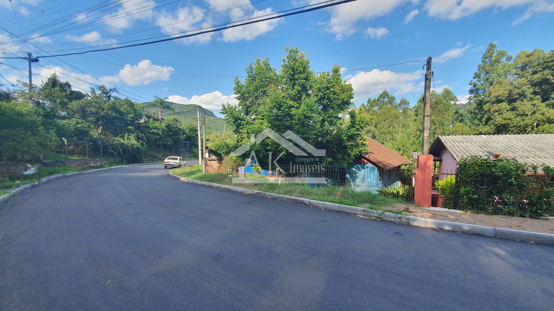 Duas casas com 2 quartos cada, à venda em Picada Café na Serra Gaúcha