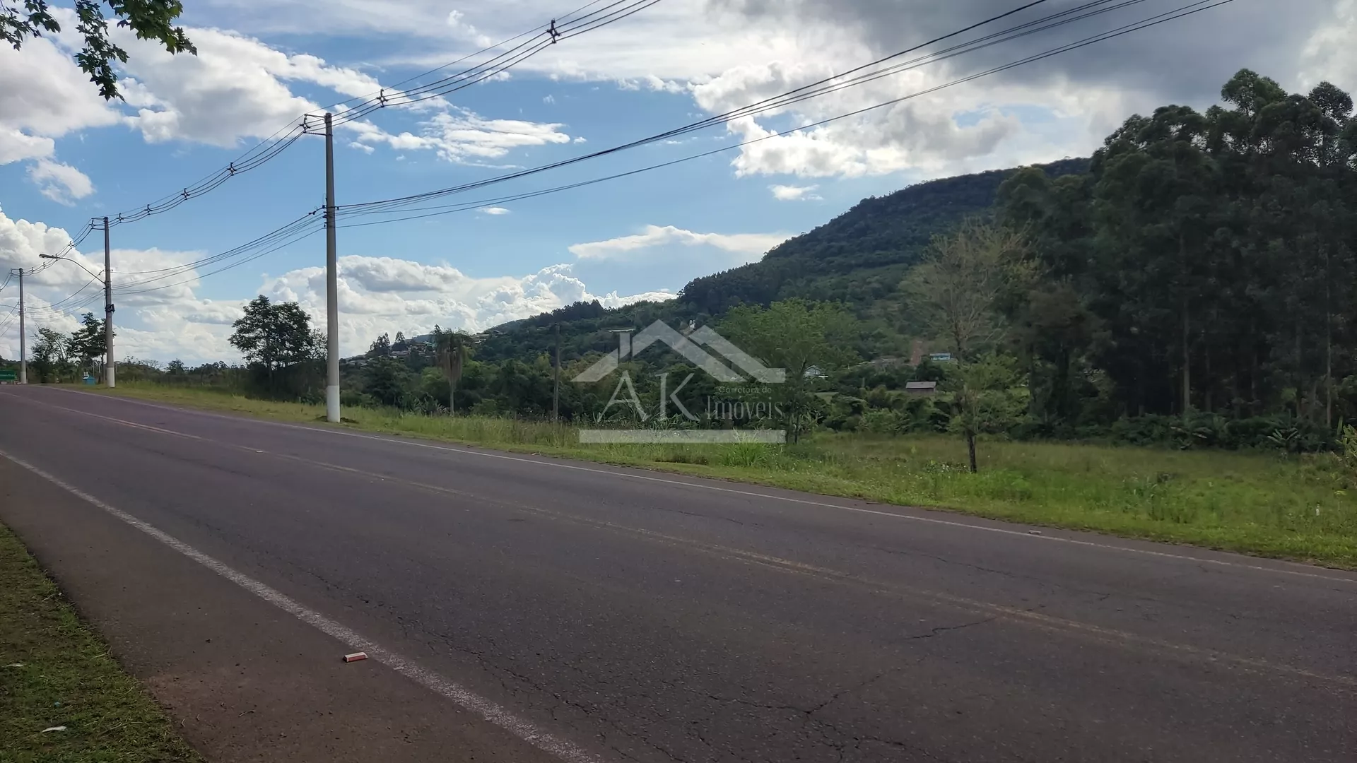 Terrenos com potencial comercial a venda em Picada Café, na Serra Gaúcha