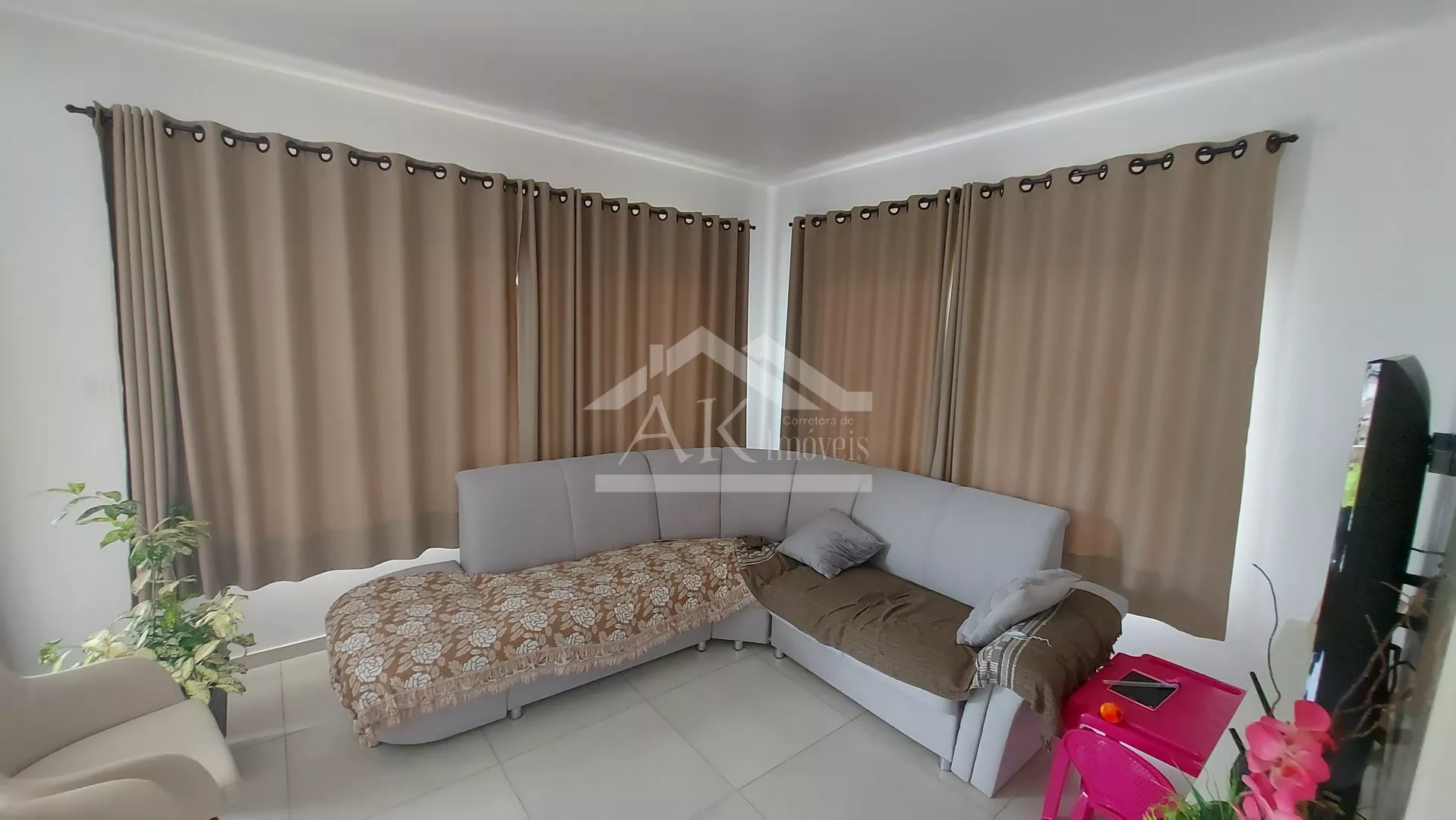 Casa com 3 quartos, à venda em Picada Café, na Serra Gaúcha