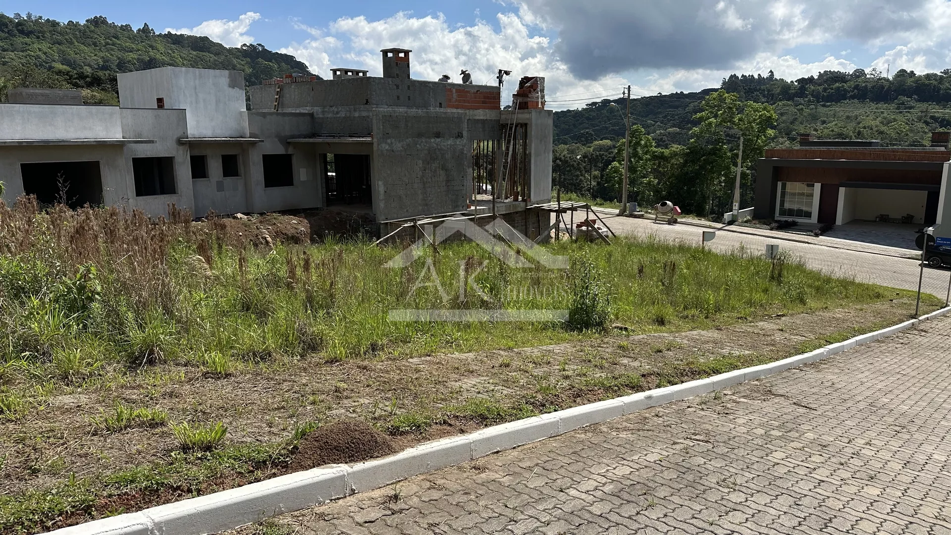 Terreno de esquina à venda em Nova Petrópolis na Serra Gaúcha