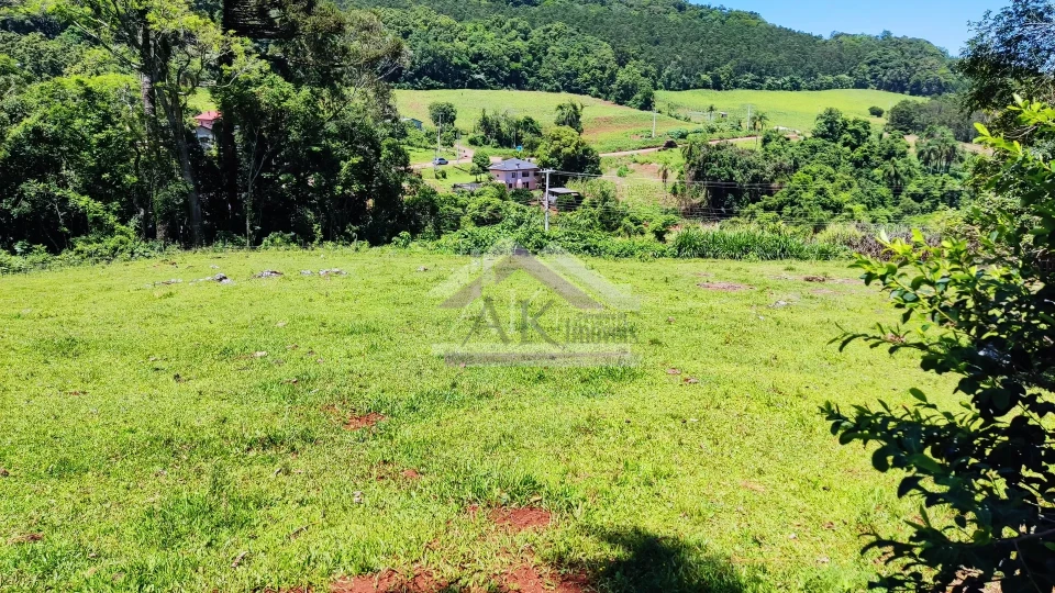 Sítio com estrutura completa à venda em Picada Café na Serra Gaúcha