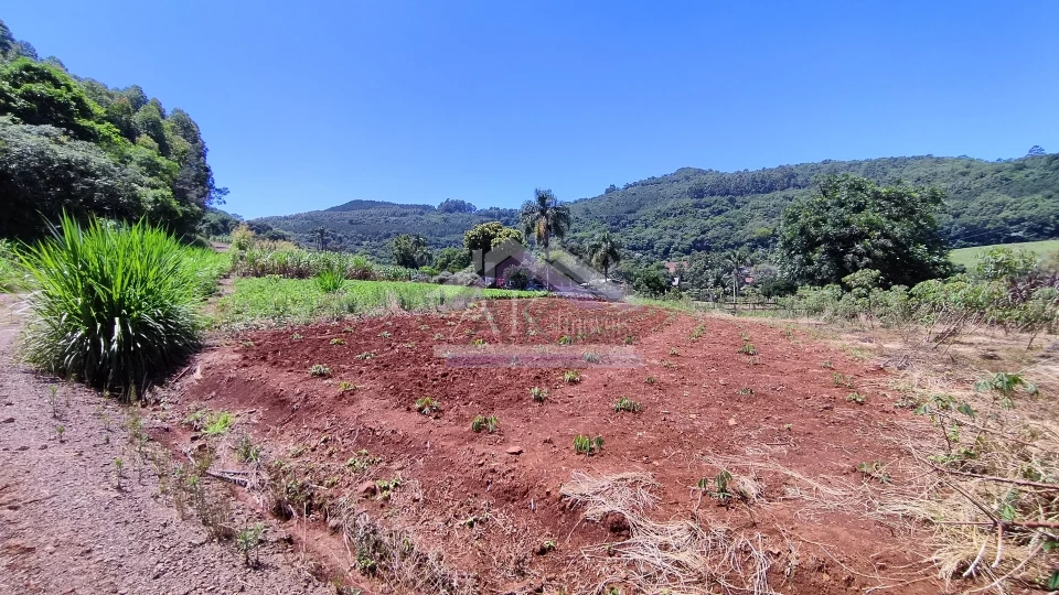 Sítio com estrutura completa à venda em Picada Café na Serra Gaúcha