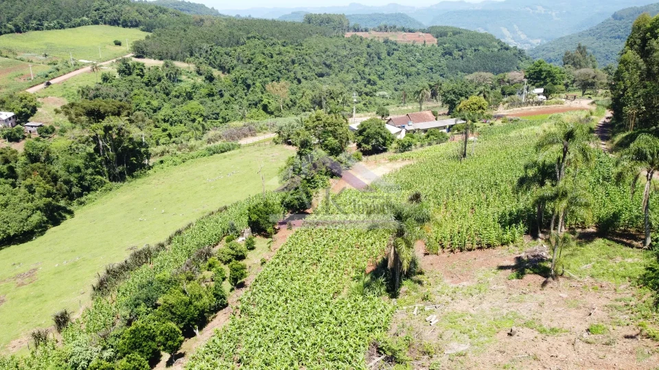 Sítio com estrutura completa à venda em Picada Café na Serra Gaúcha