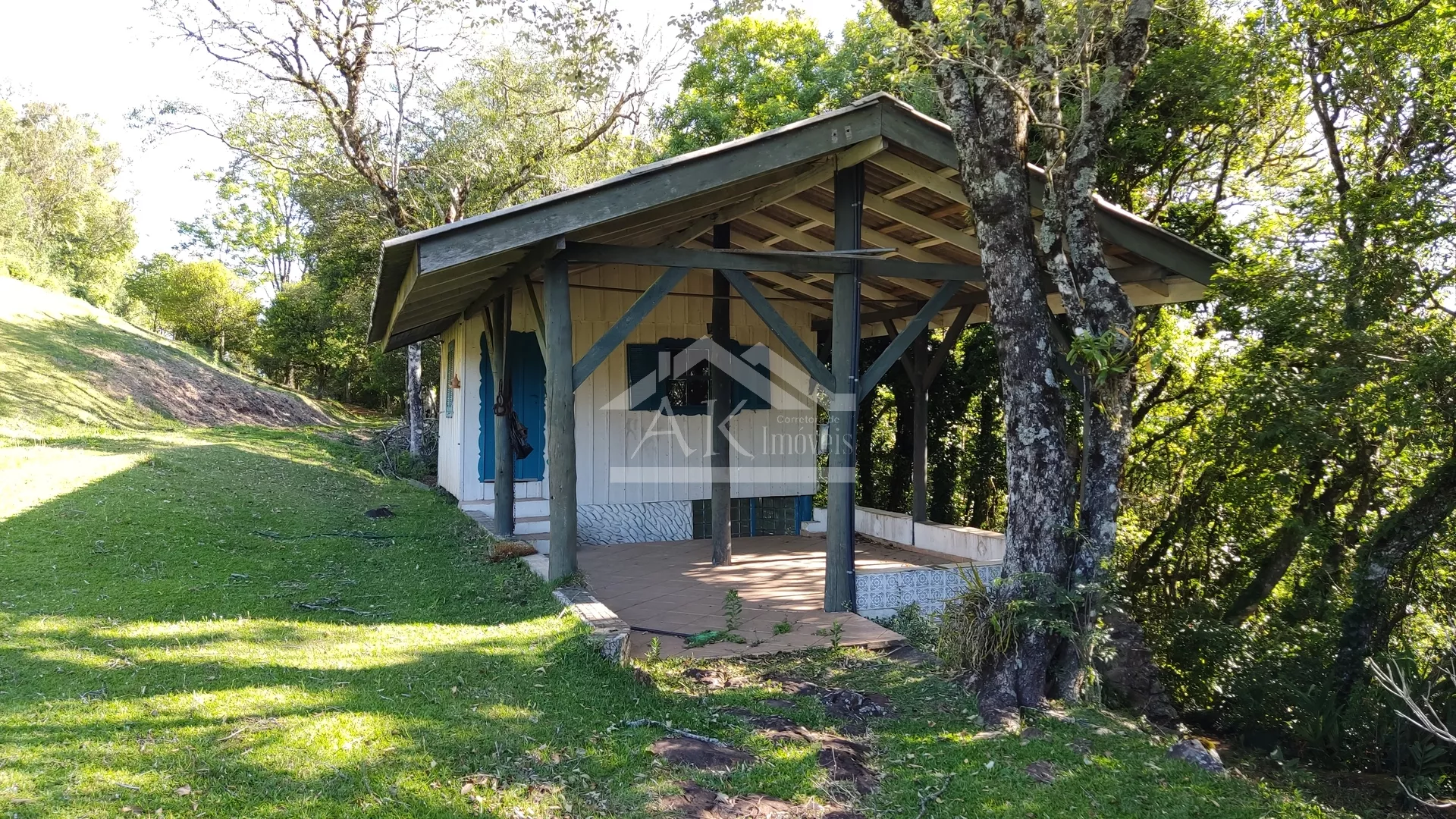 Sítio com vista espetacular à venda em Morro Reuter RS