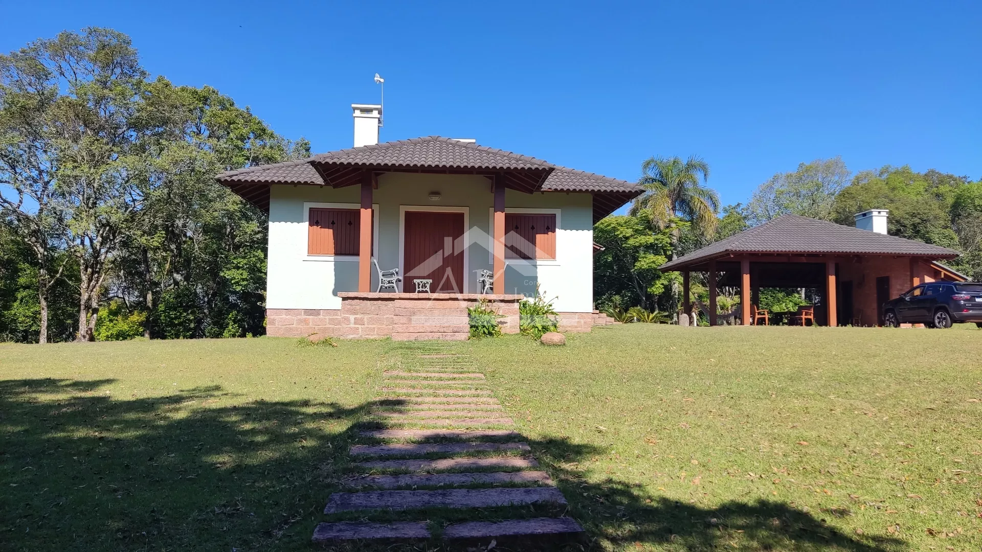 Sítio com vista espetacular à venda em Morro Reuter RS