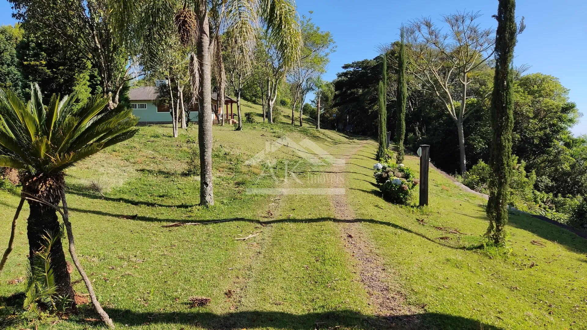 Sítio com vista espetacular à venda em Morro Reuter RS