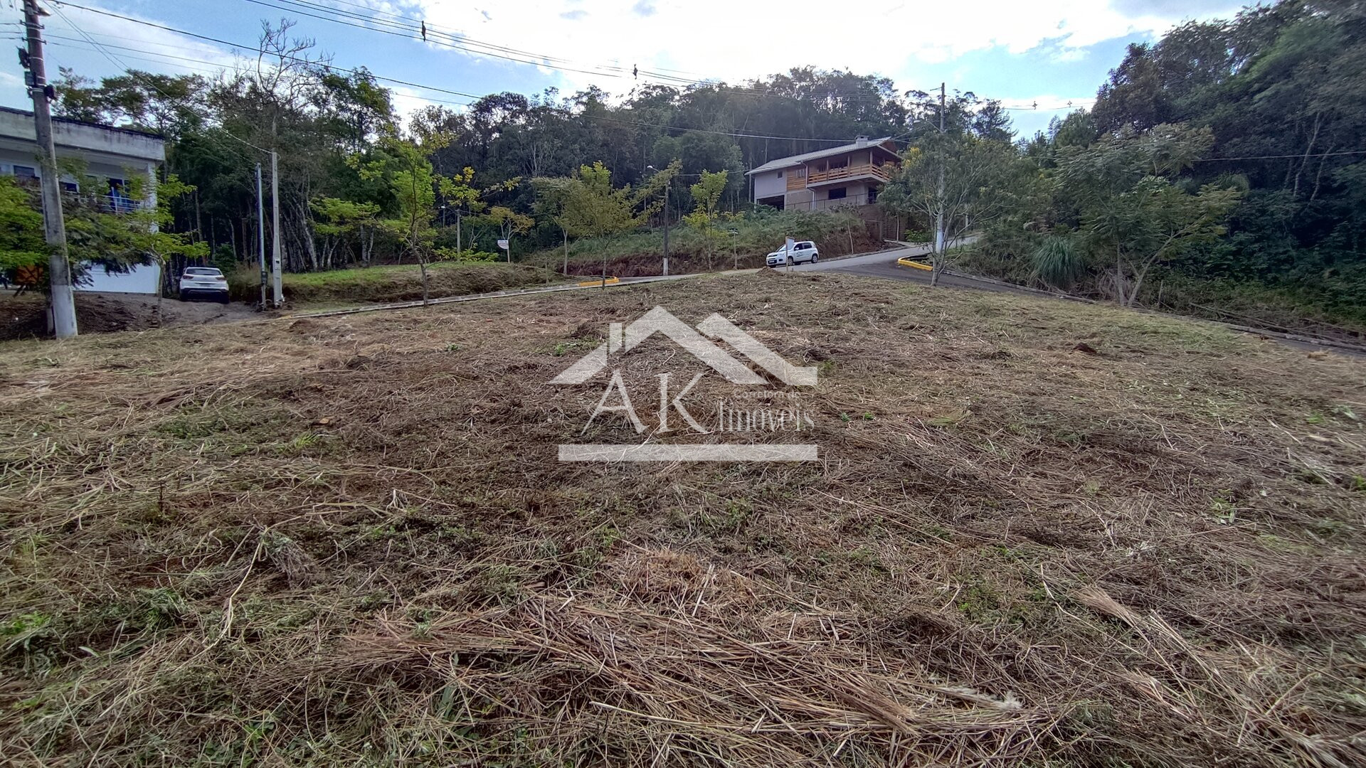 Lindo terreno de esquina com vista a venda em Picada Café na Serra Gaúcha
