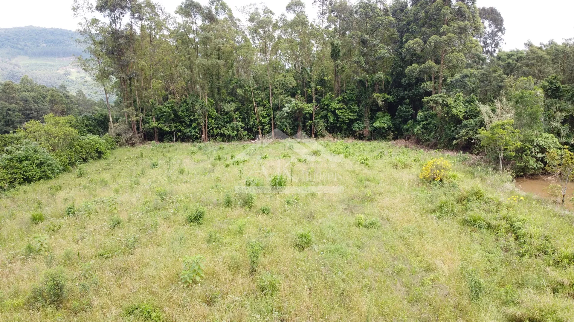 Área de terra com potencial de vista à venda em Linha Nova RS