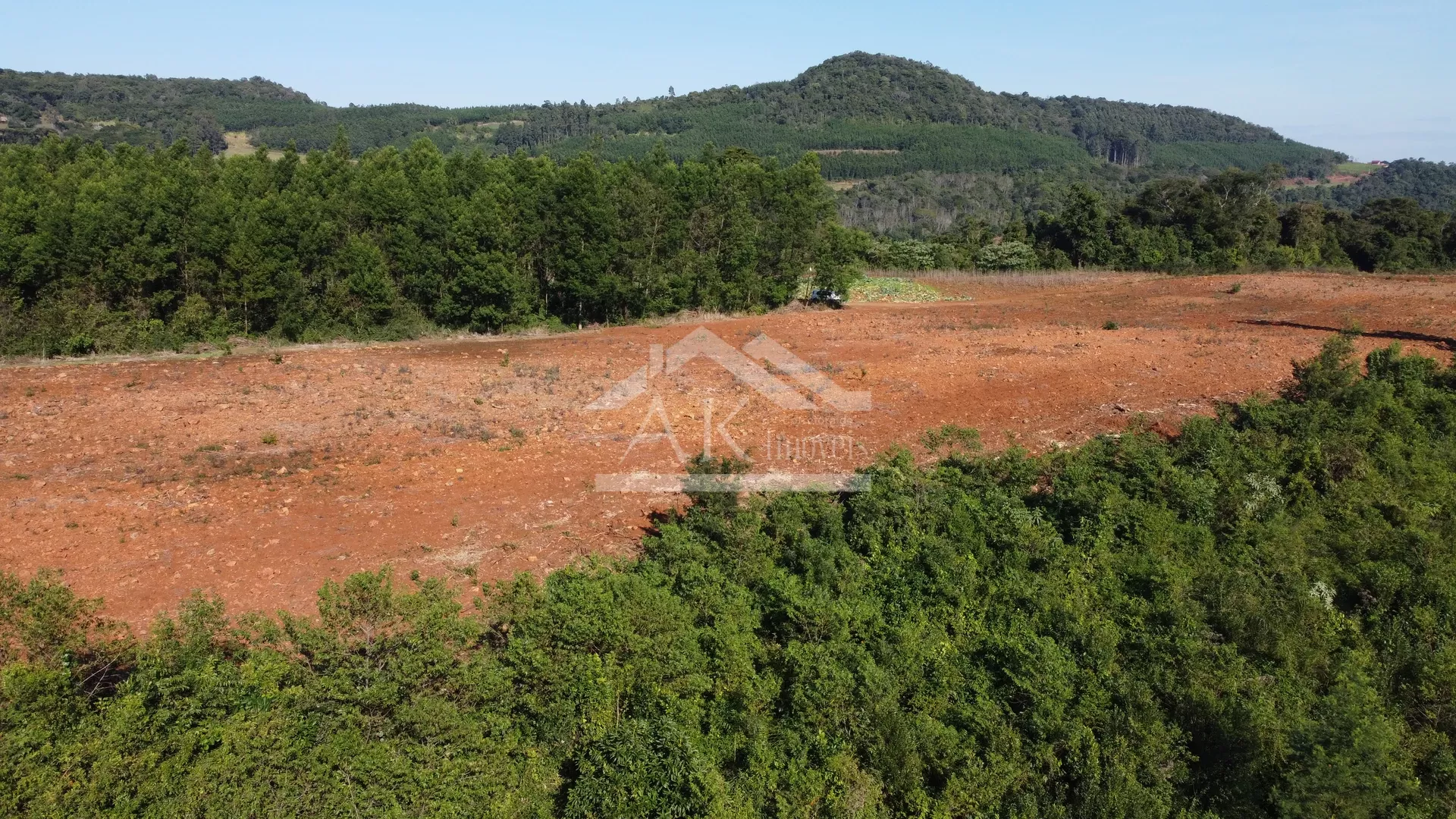 Área de terras plana à venda no interior de Linha Nova, na Serra Gaúcha