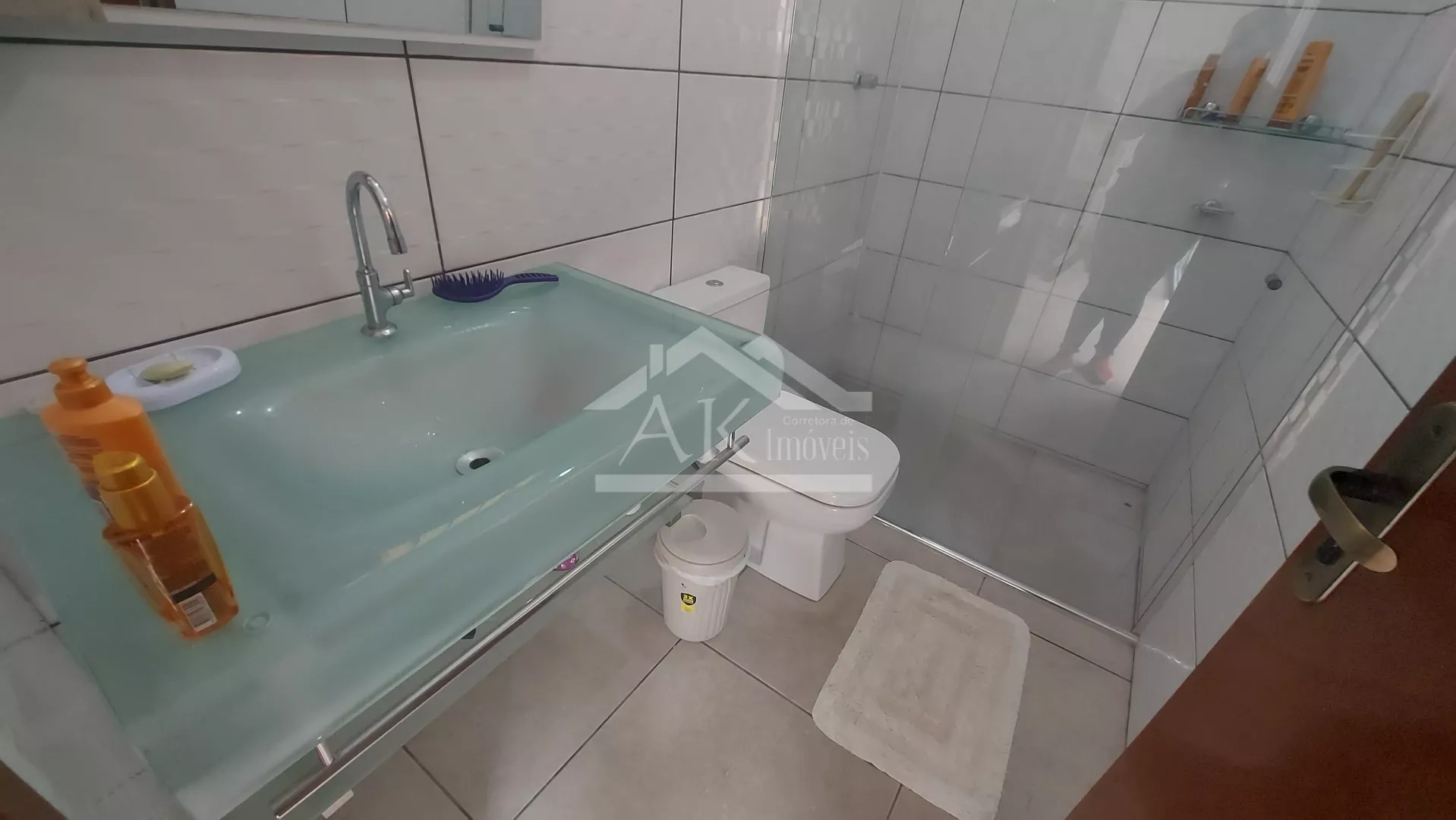 Excelente casa com piscina à venda em Picada Café na Serra Gaúcha