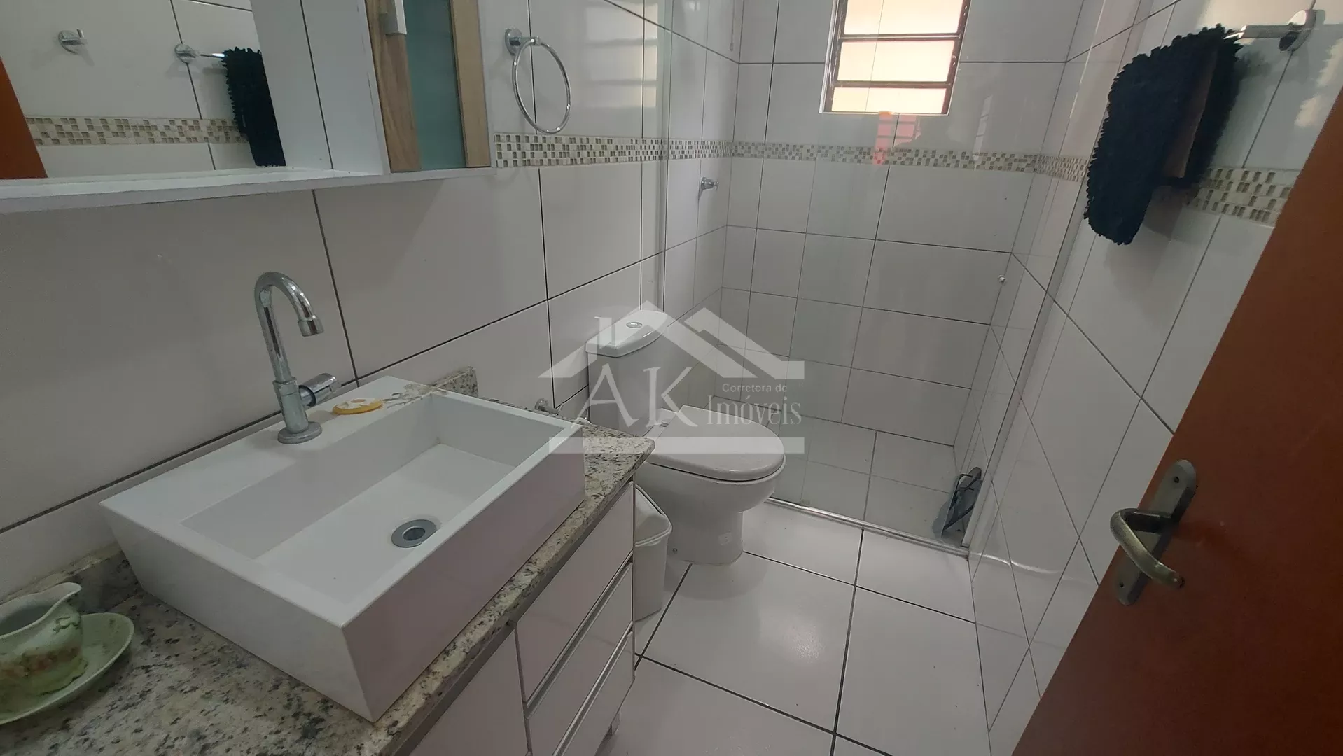 Excelente casa com piscina à venda em Picada Café na Serra Gaúcha