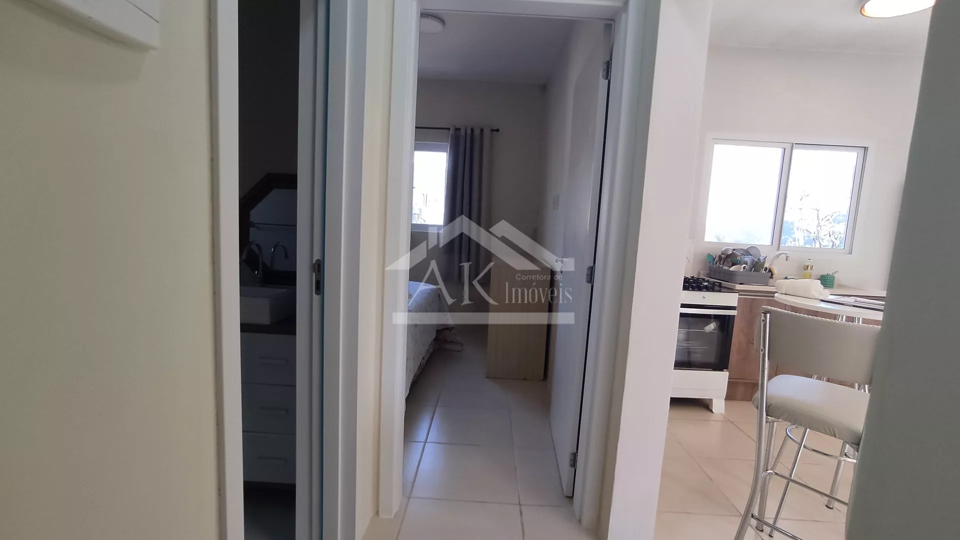 Casa com 1 suíte e com excelente localização, à venda em Picada Café, na Serra Gaúcha