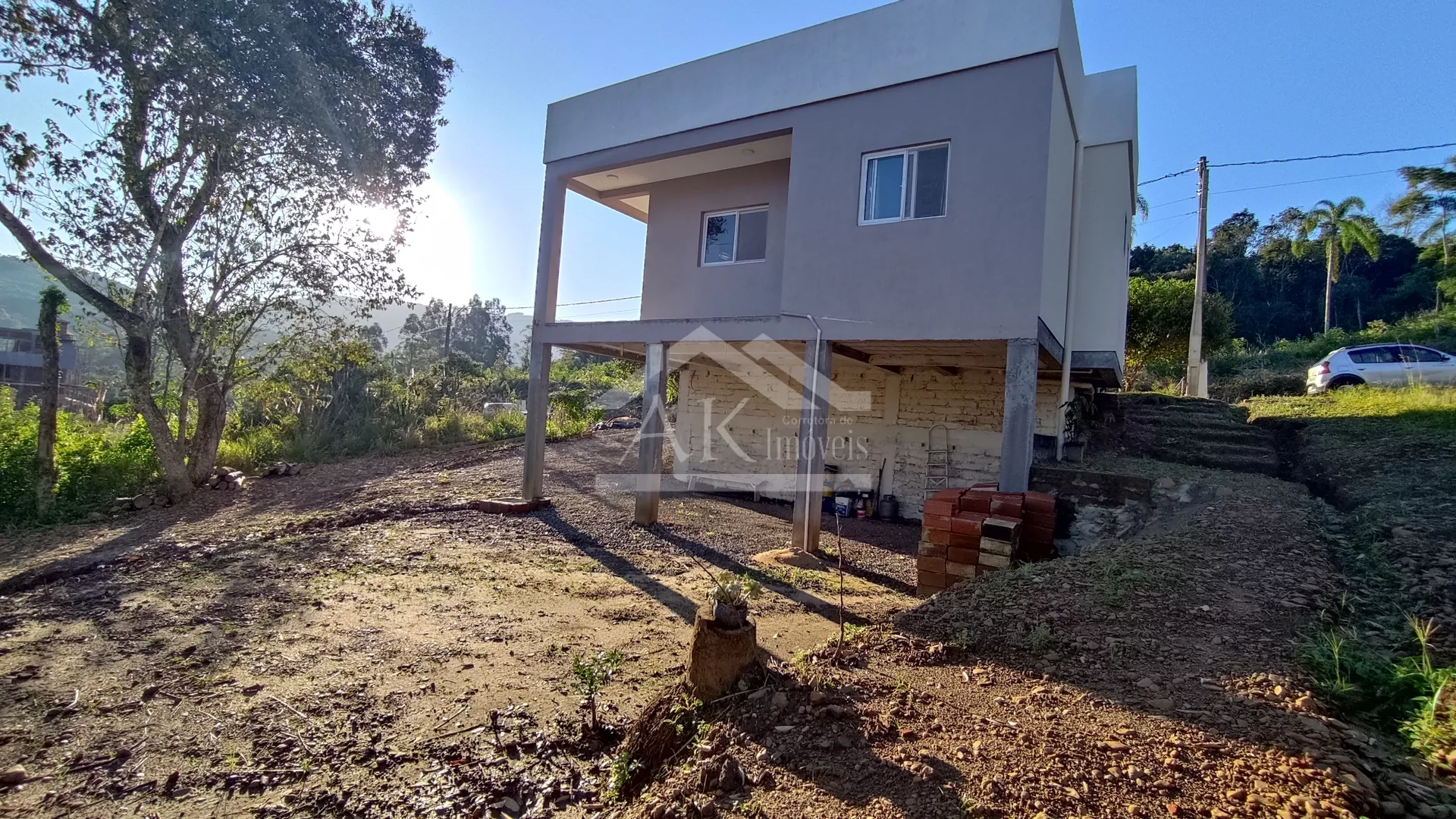 Casa com 1 suíte e com excelente localização, à venda em Picada Café, na Serra Gaúcha