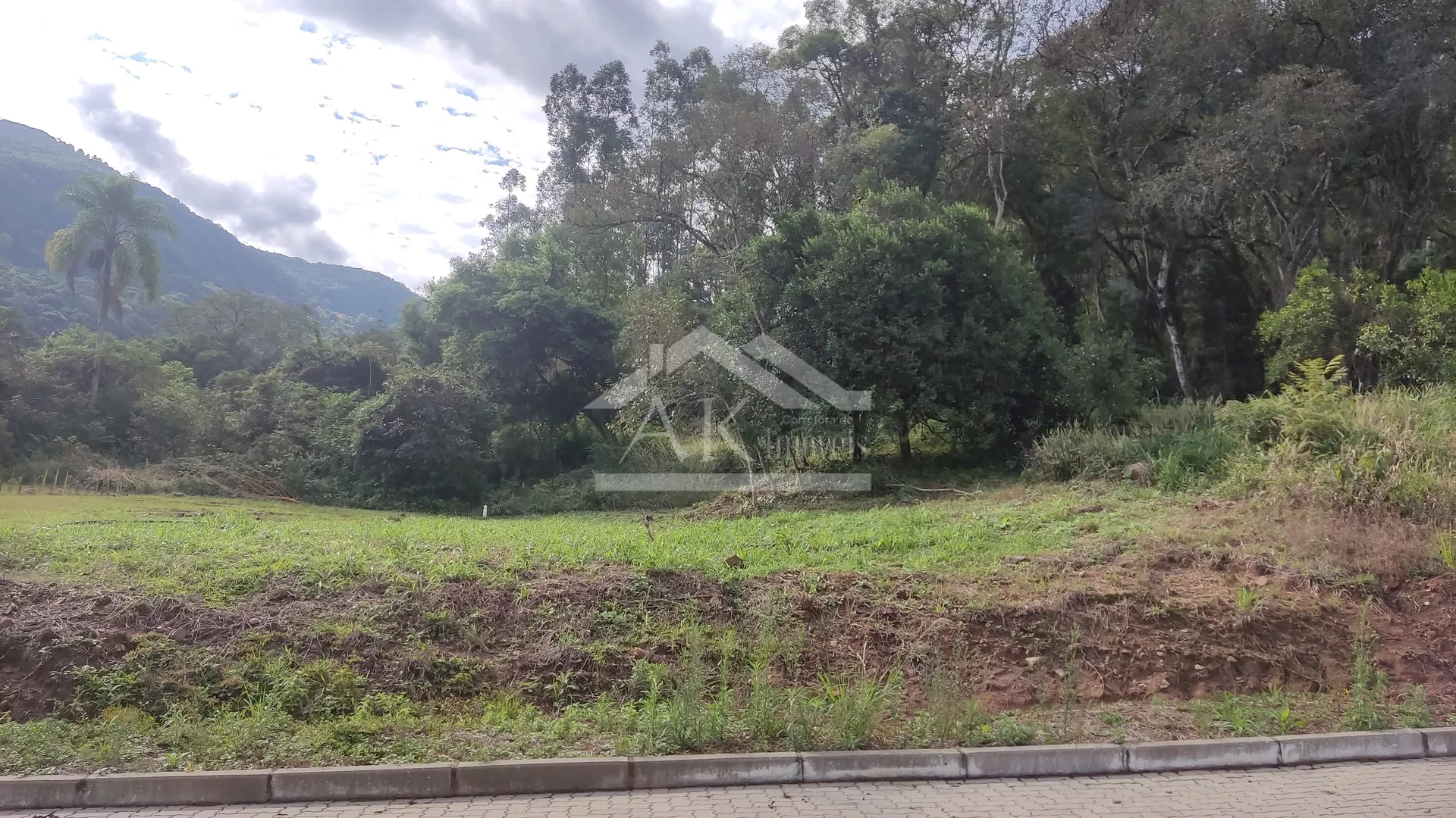 Excelentes terrenos à venda em Picada café na Serra Gaúcha