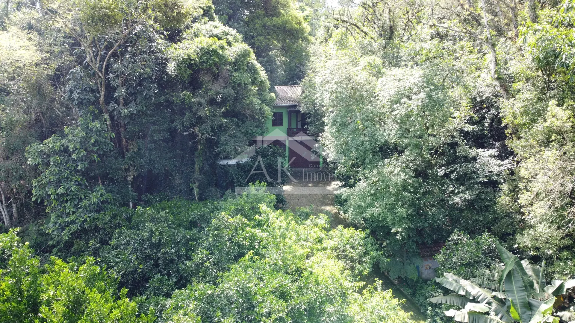 Casa com amplo terreno à venda em Picada Café na Serra Gaúcha