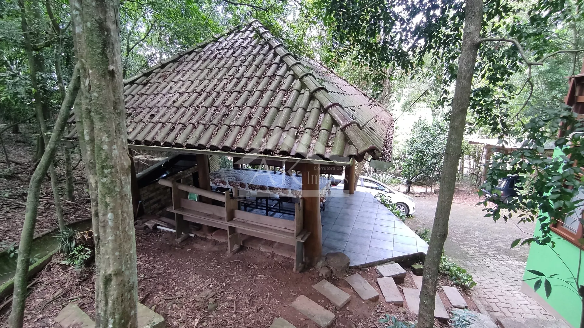 Casa com amplo terreno à venda em Picada Café na Serra Gaúcha