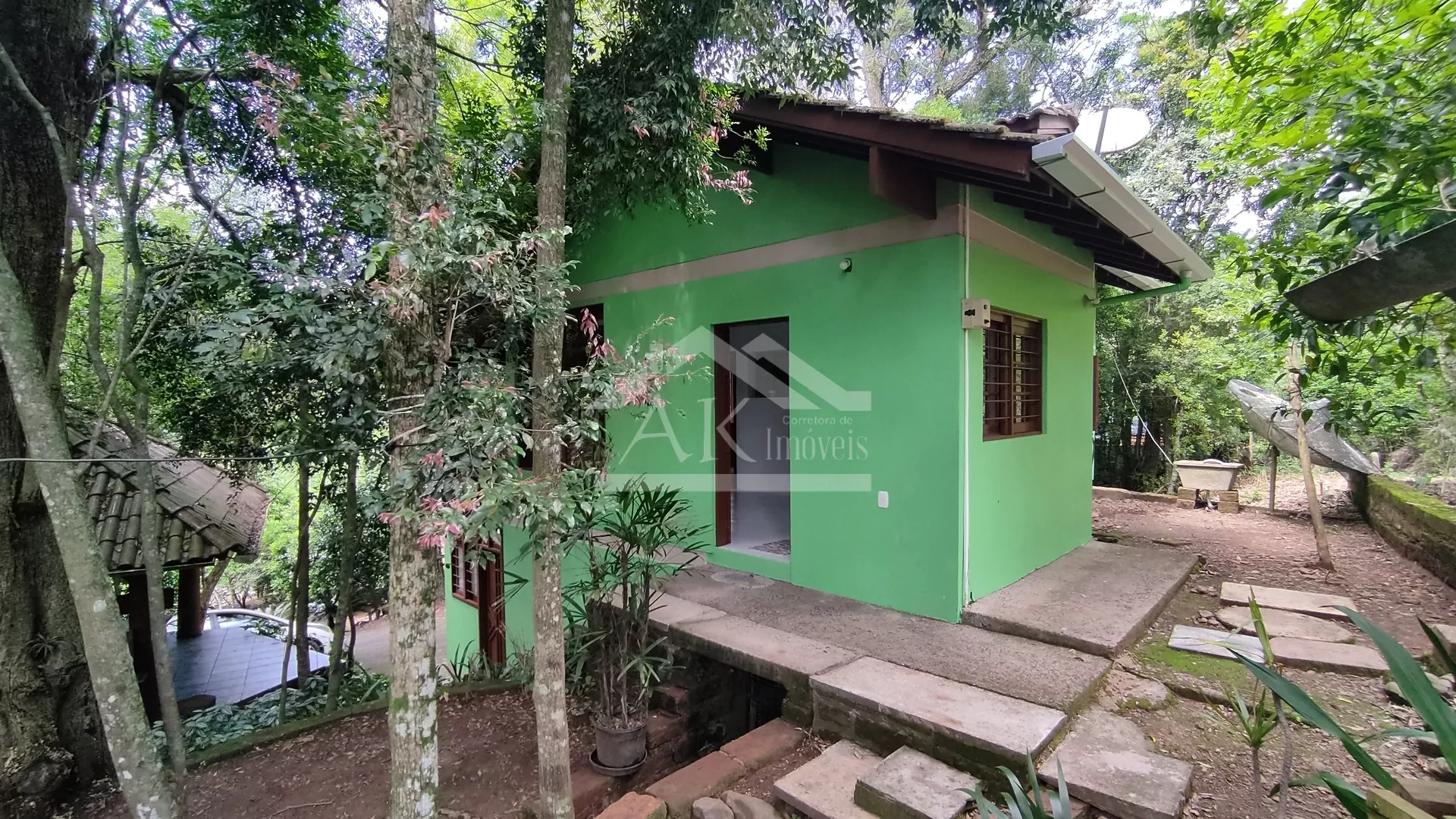 Casa com amplo terreno à venda em Picada Café na Serra Gaúcha