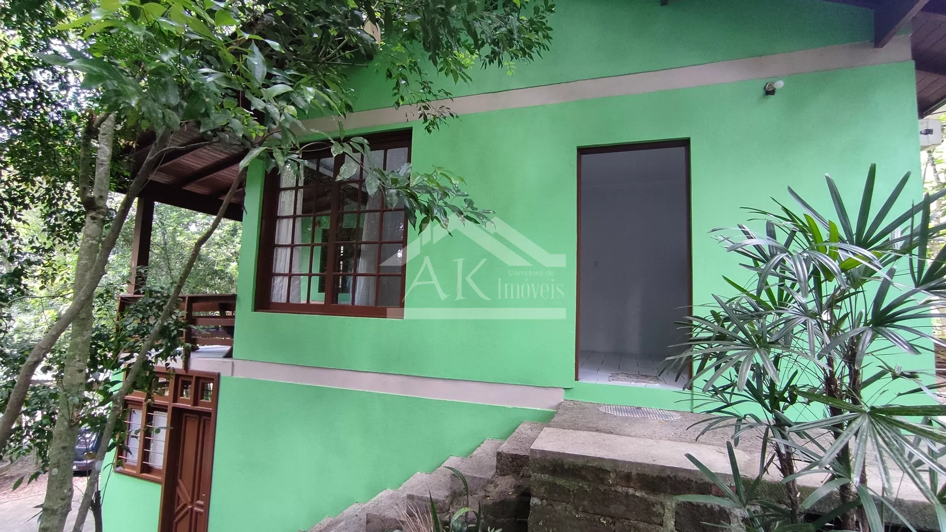 Casa com amplo terreno à venda em Picada Café na Serra Gaúcha