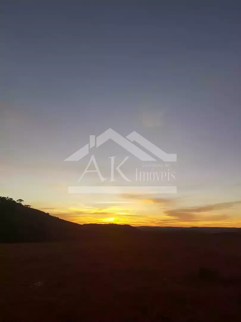 Fazenda com vista cinematográfica à venda em Cambará do Sul -RS
