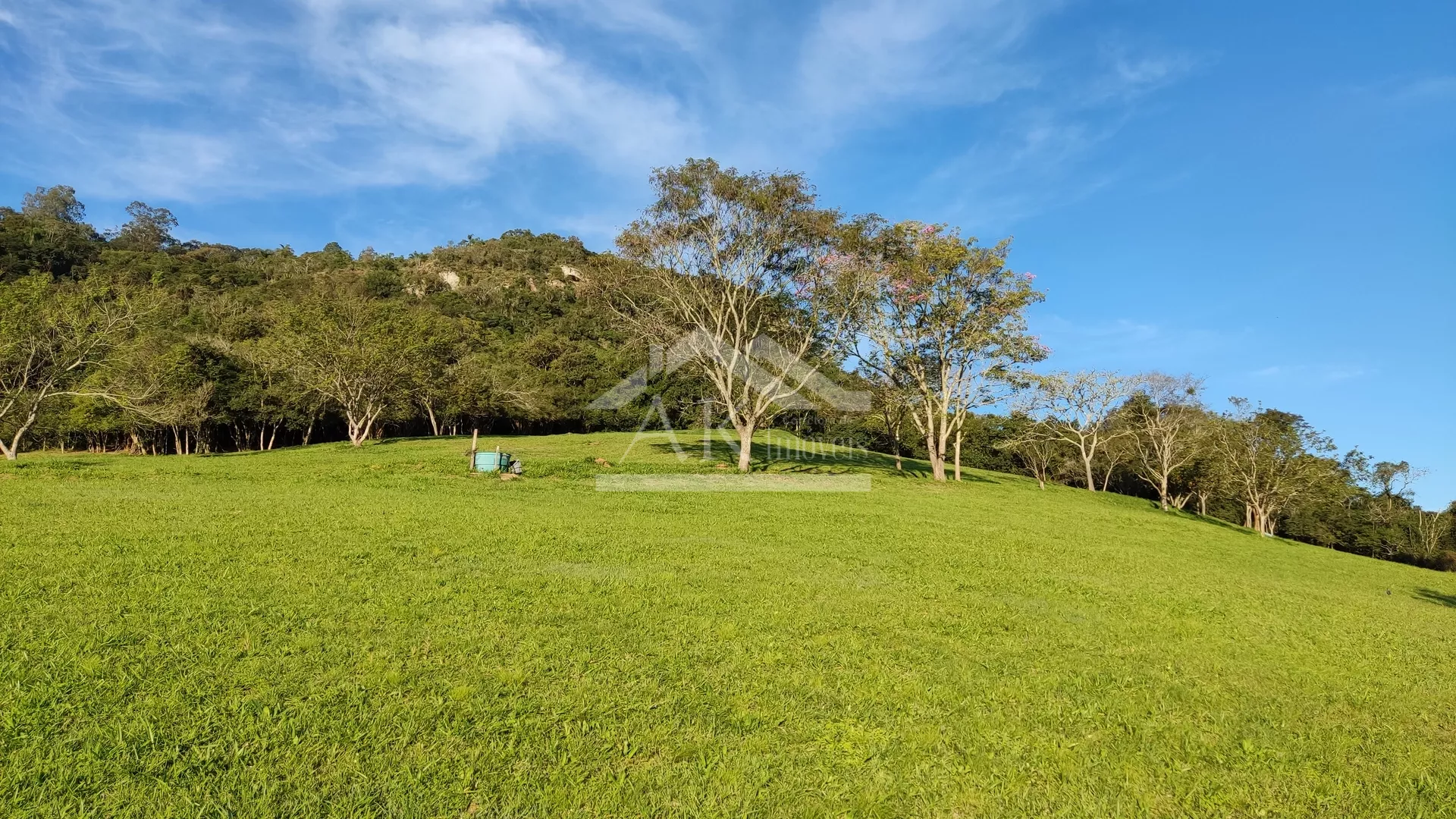 Sítio rico em água à venda em Lomba Grande, Novo Hamburgo RS
