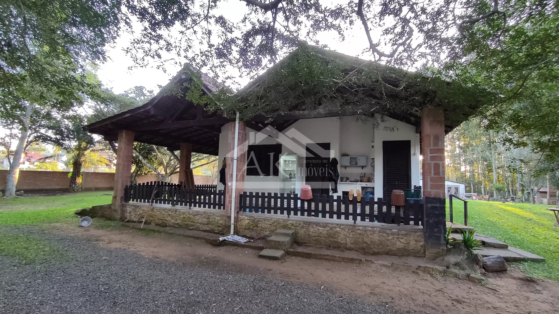 Sítio rico em água à venda em Lomba Grande, Novo Hamburgo RS