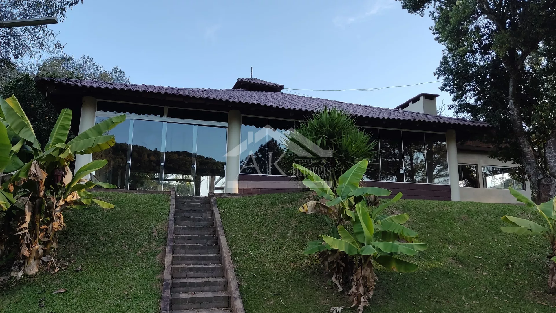 Sítio rico em água à venda em Lomba Grande, Novo Hamburgo RS