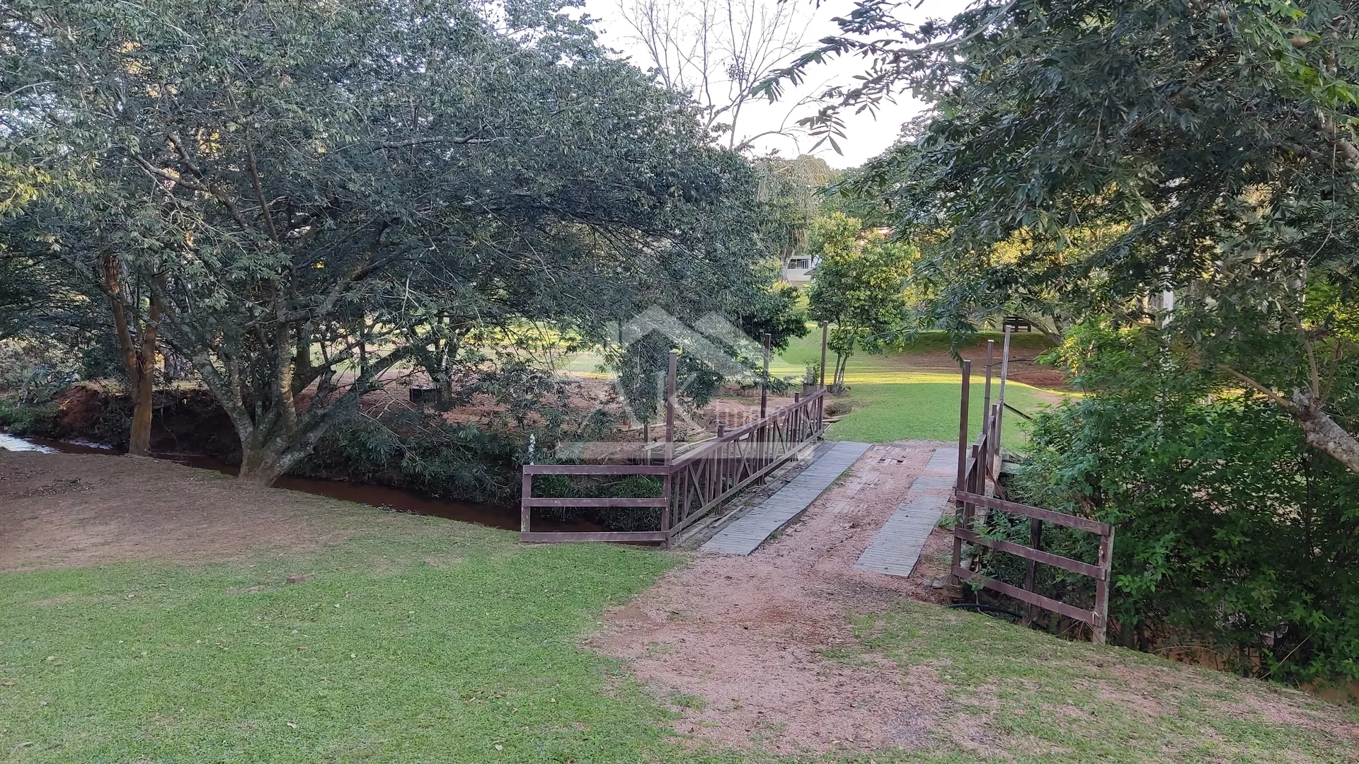 Sítio rico em água à venda em Lomba Grande, Novo Hamburgo RS