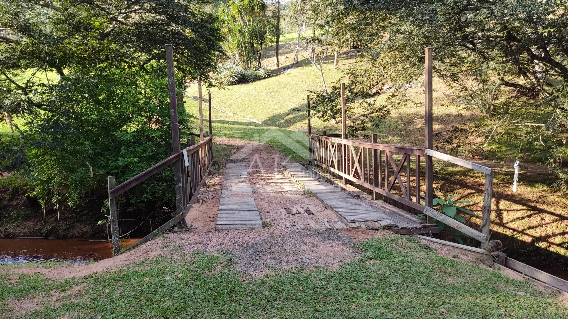 Sítio rico em água à venda em Lomba Grande, Novo Hamburgo RS