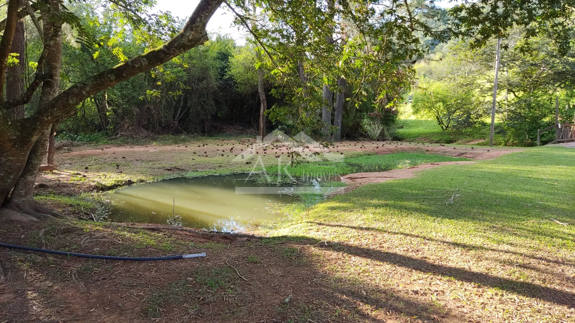 Sítio rico em água à venda em Lomba Grande, Novo Hamburgo RS