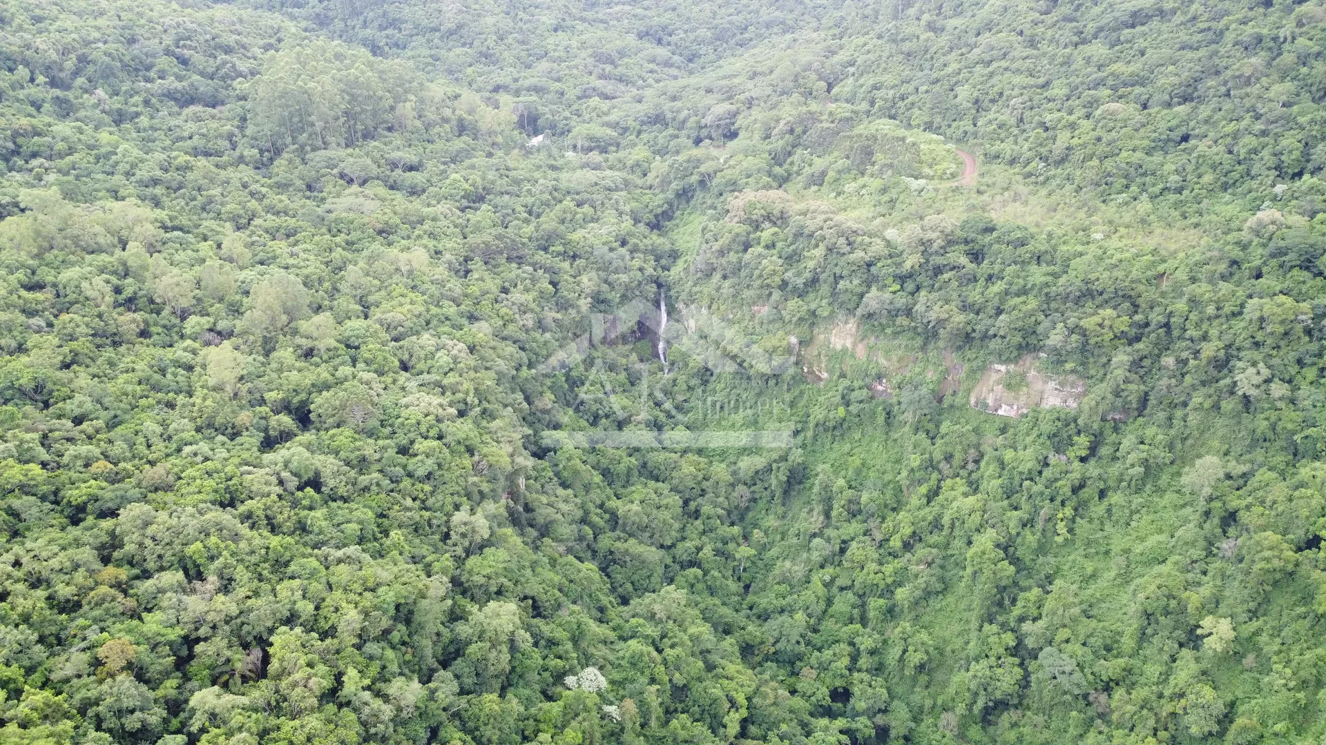 Sítio com cascata a venda no interior de Nova Petrópolis, na Serra Gaúcha