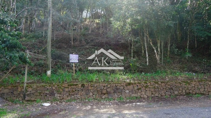 Terreno a venda, às margens da BR 116, em Picada Café, na serra gaúcha