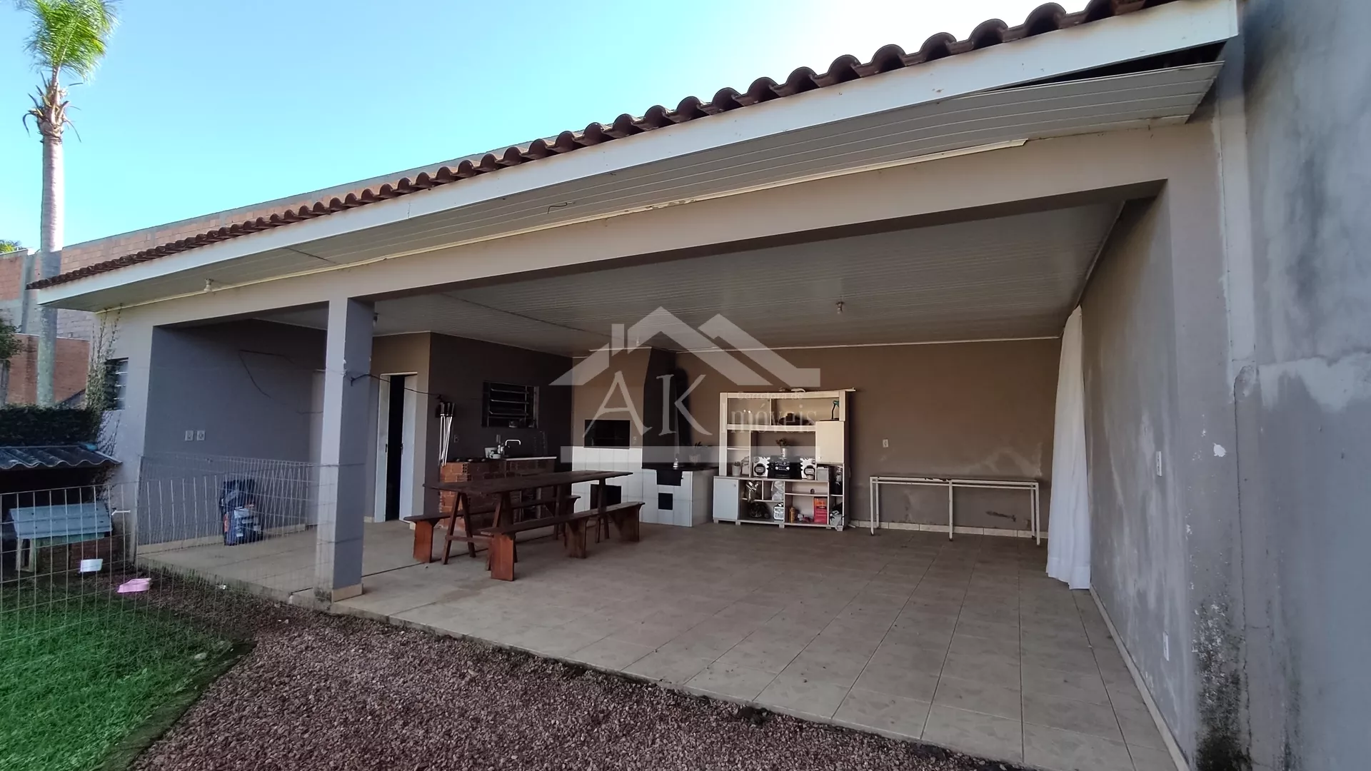 Casa com 3 quartos e quiosque à venda em Dois Irmãos