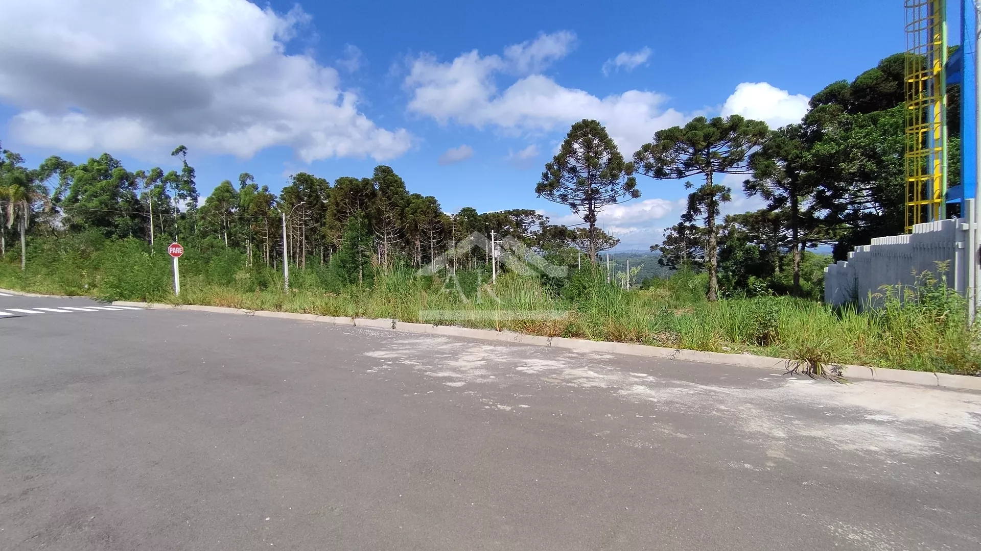 Terreno de esquina à venda em Nova Petrópolis na Serra Gaúcha